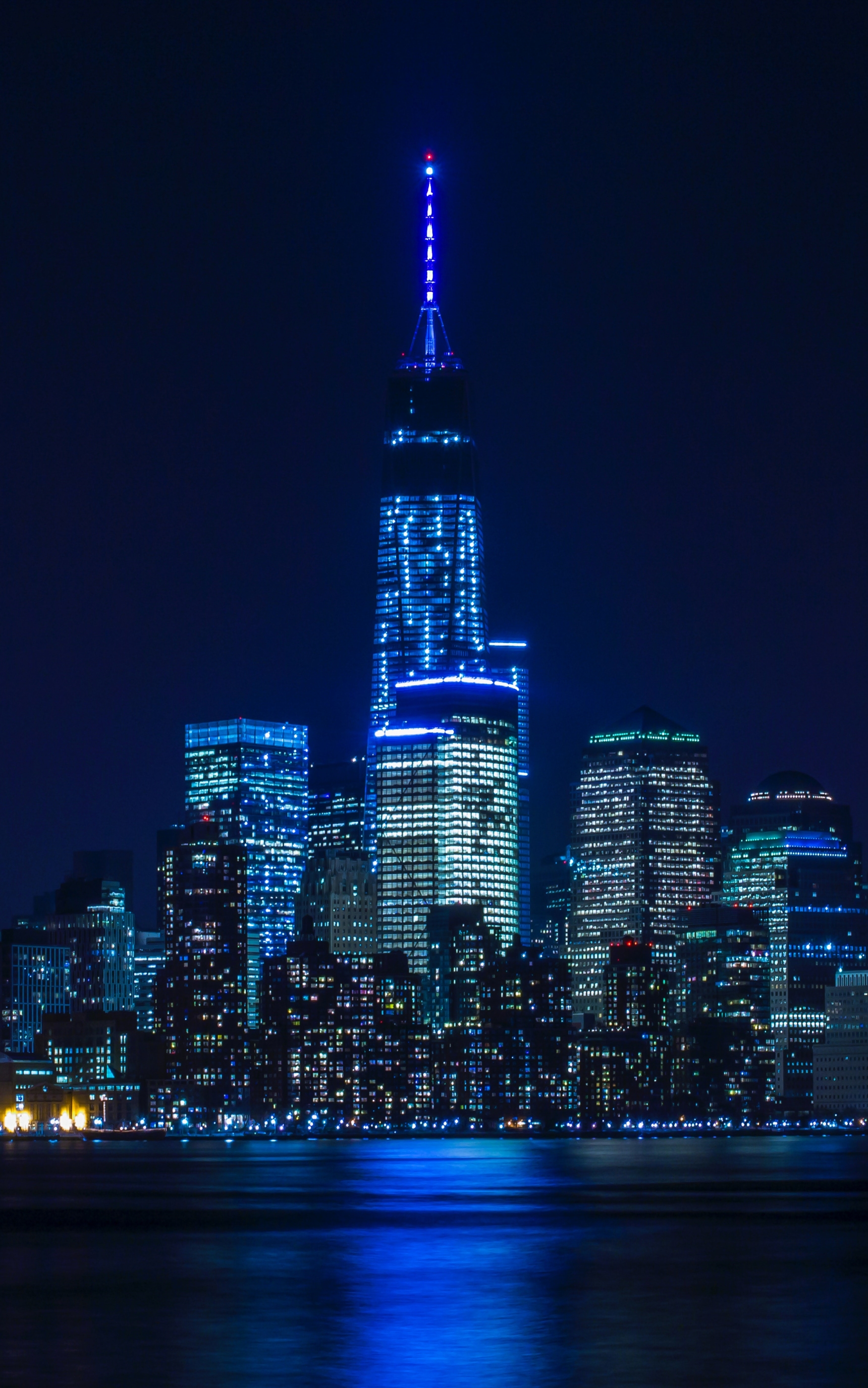 無料モバイル壁紙都市, 街, 超高層ビル, 建物, 青い, ニューヨーク, マンハッタン, 夜, 建築, マンメイドをダウンロードします。