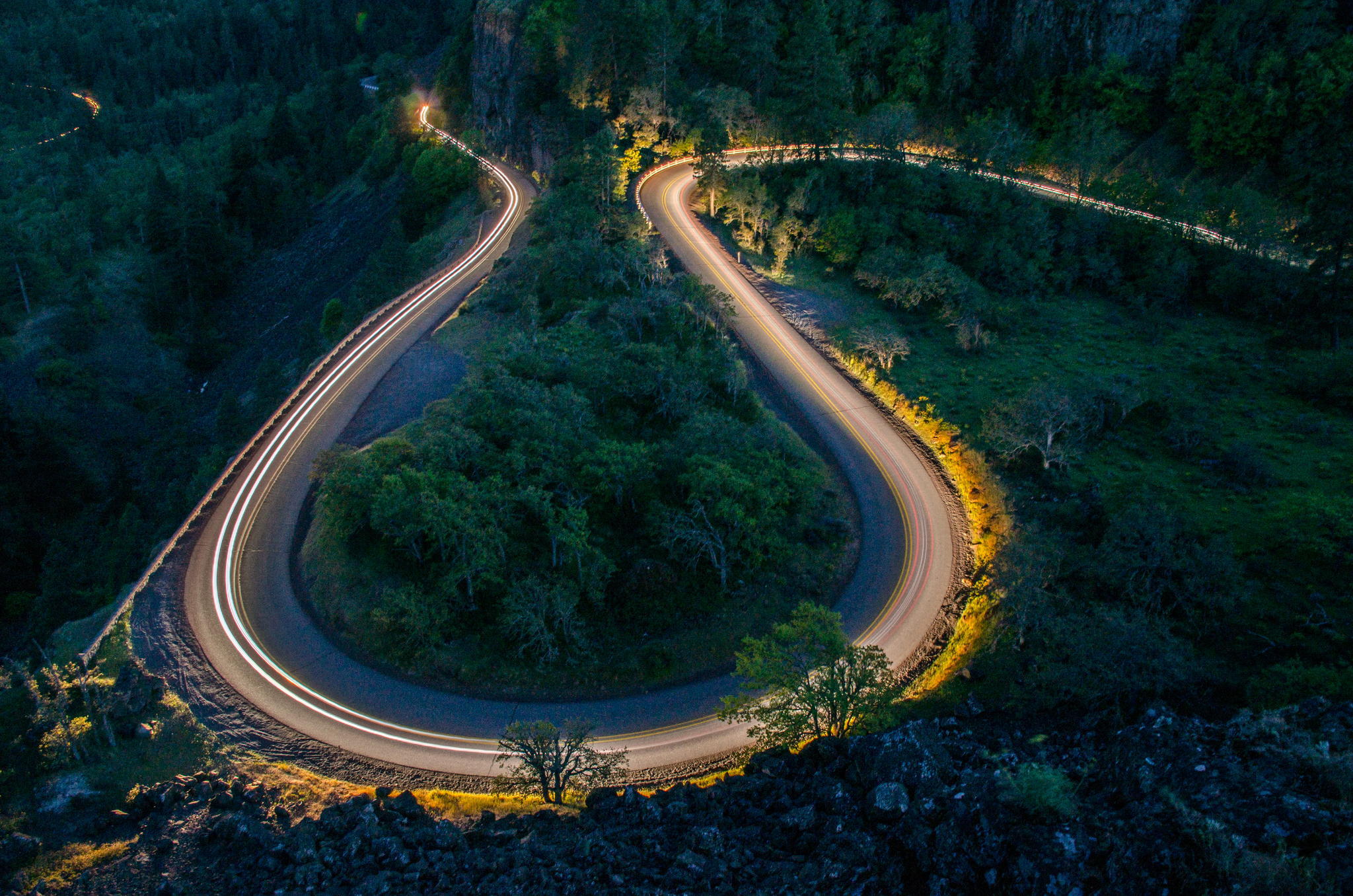 Baixar papel de parede para celular de Noite, Estrada, Floresta, Fotografia, Lapso De Tempo gratuito.