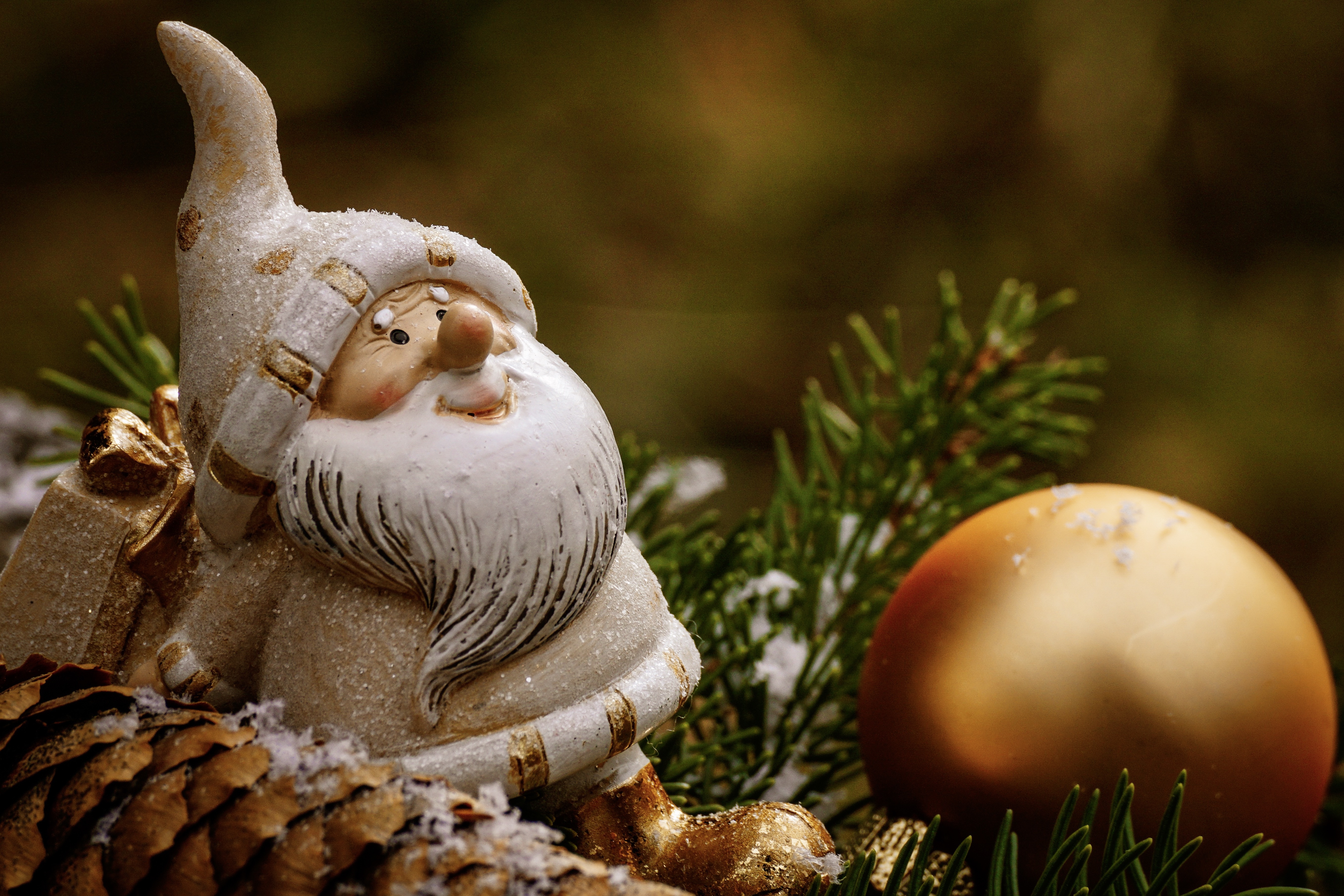 Free download wallpaper Christmas, Holiday, Santa, Bauble on your PC desktop