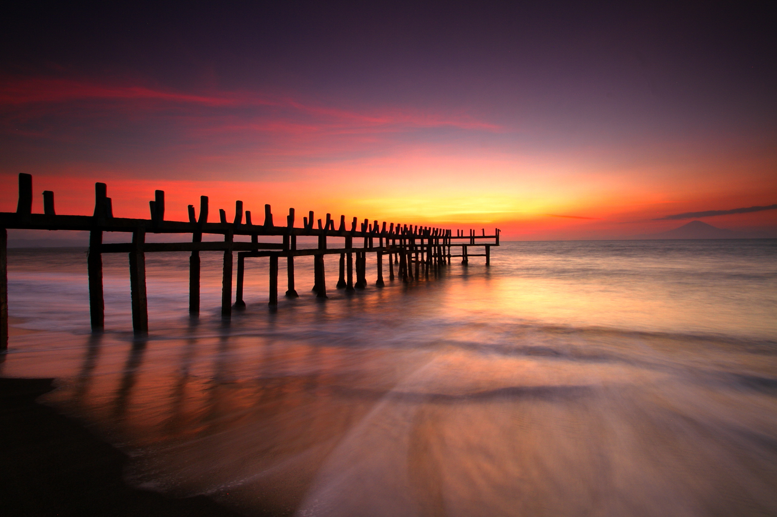 Free download wallpaper Sunset, Sea, Horizon, Pier, Ocean, Man Made on your PC desktop