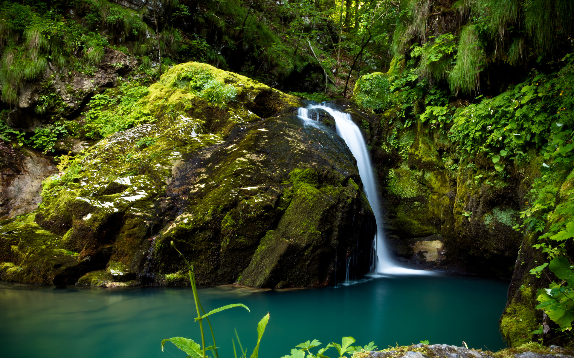 Handy-Wallpaper Wasserfall, Erde/natur kostenlos herunterladen.