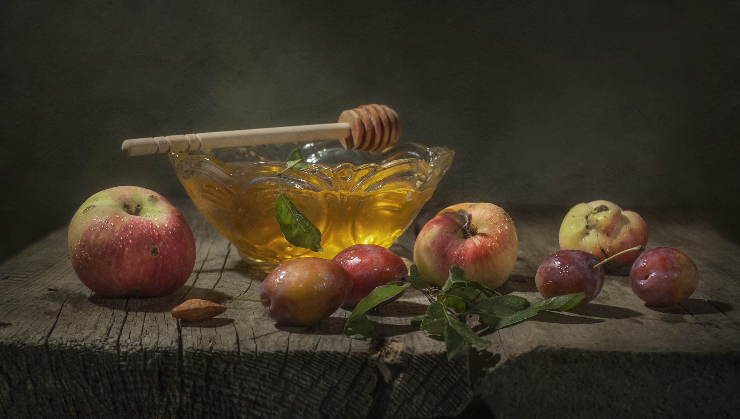 Download mobile wallpaper Food, Apple, Still Life, Plum, Fruit, Honey for free.