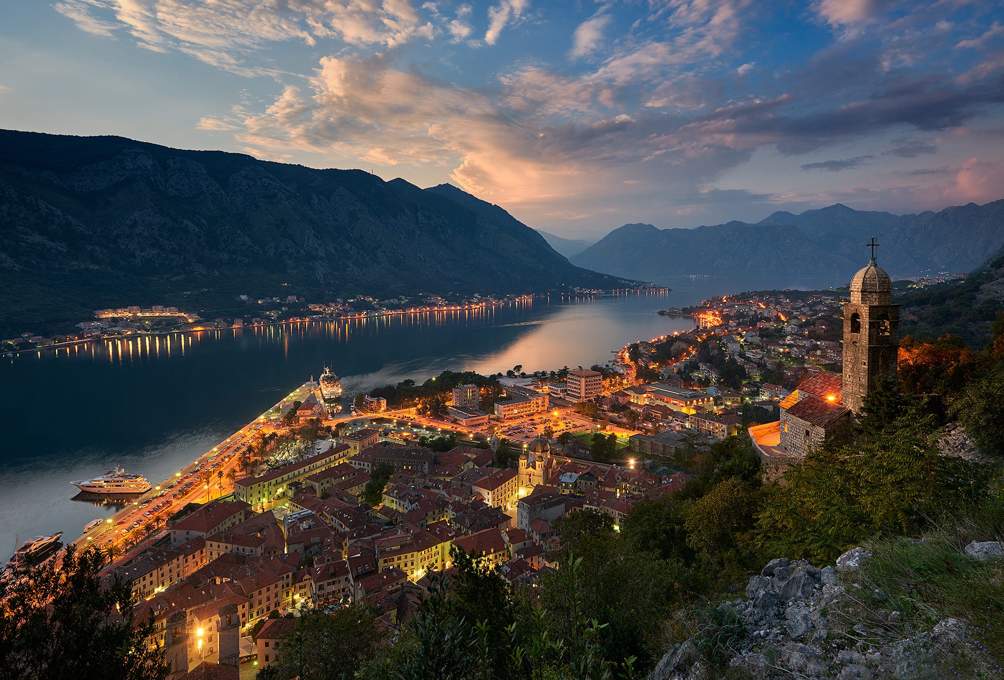 456042 скачать обои черногория, сделано человеком, городок, ландшафт, река, города - заставки и картинки бесплатно