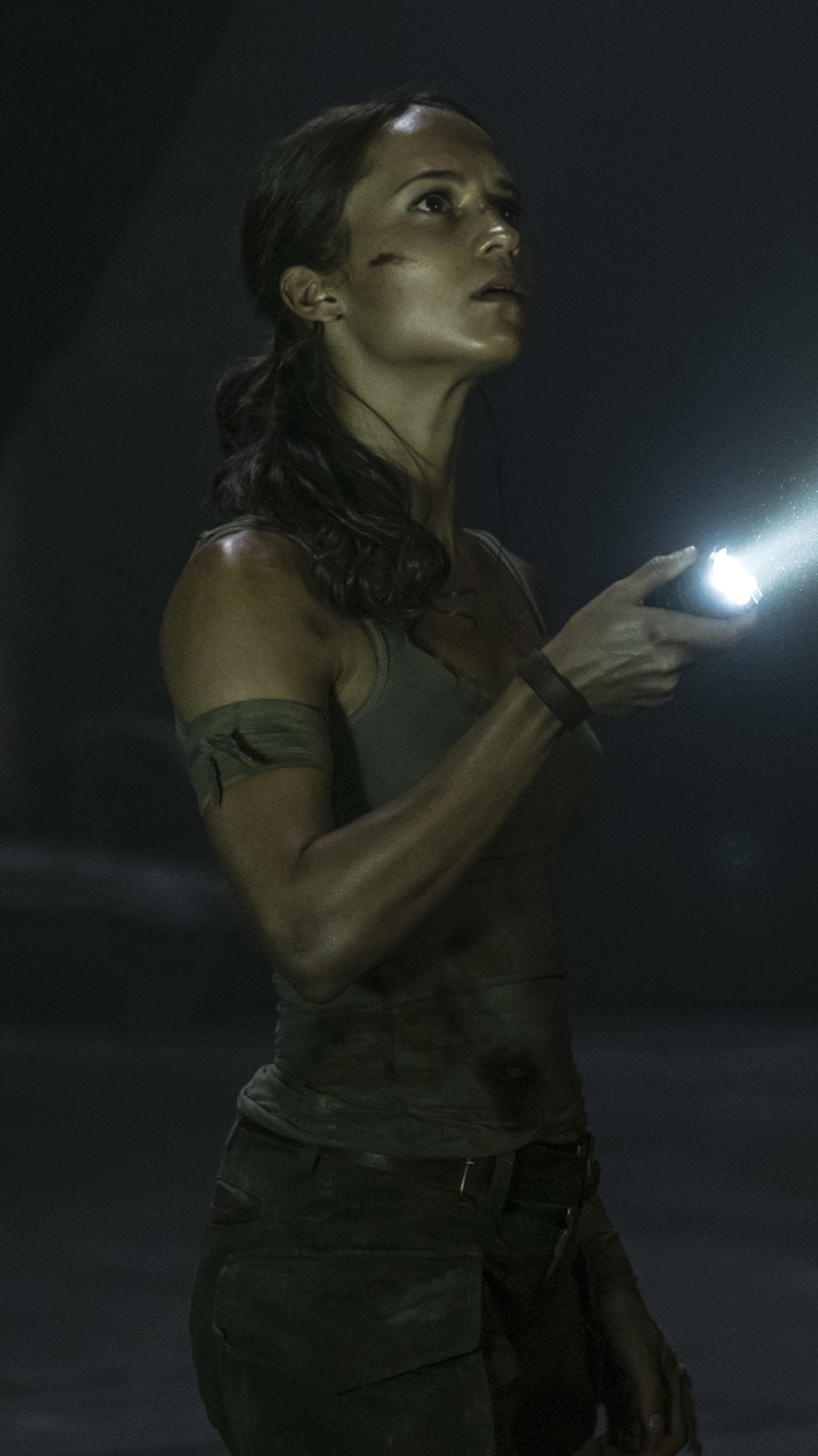 Desktop Backgrounds Tomb Raider (2018) 