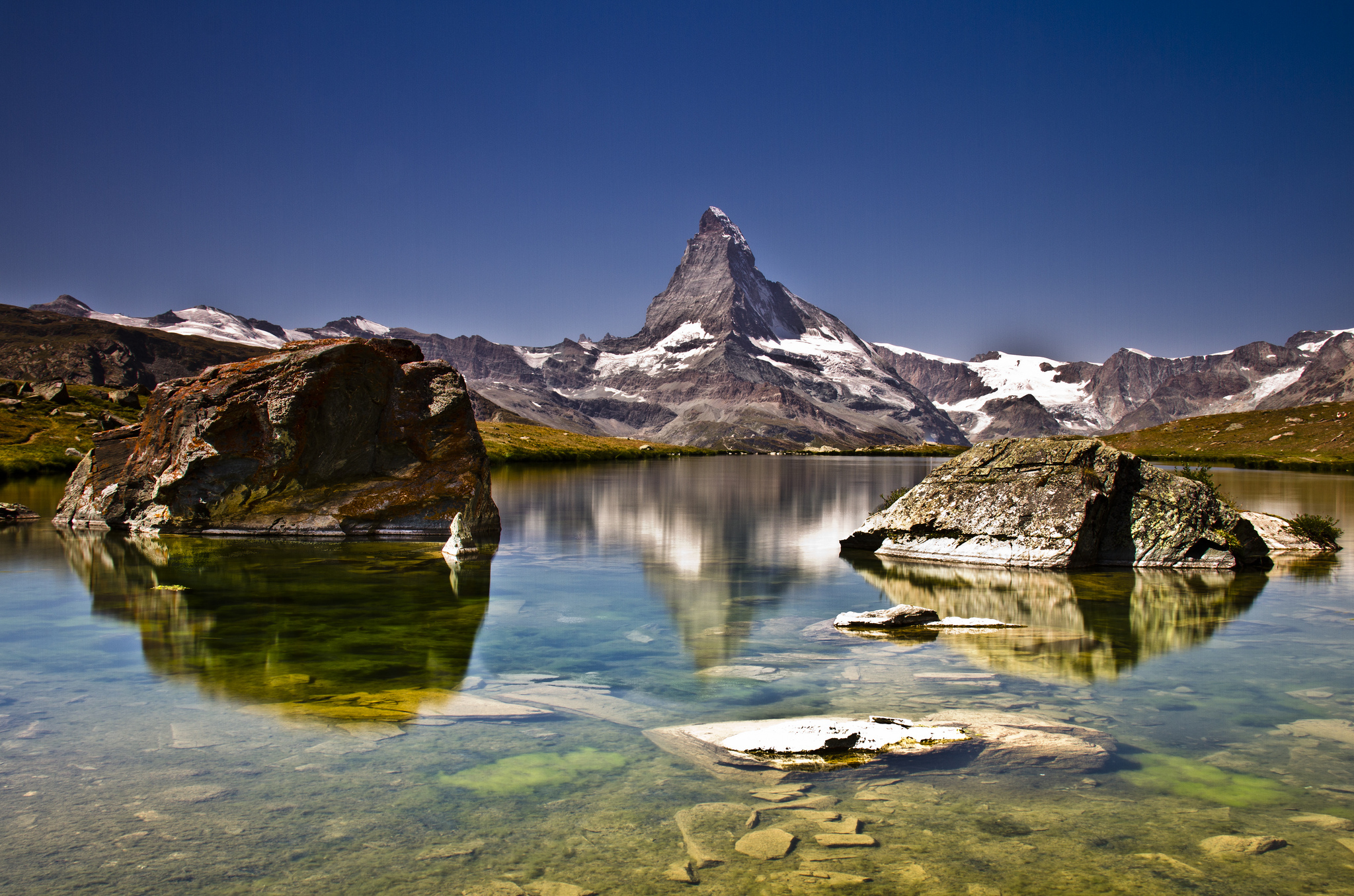 Baixe gratuitamente a imagem Natureza, Céu, Montanha, Pico, Lago, Terra/natureza, Reflecção na área de trabalho do seu PC