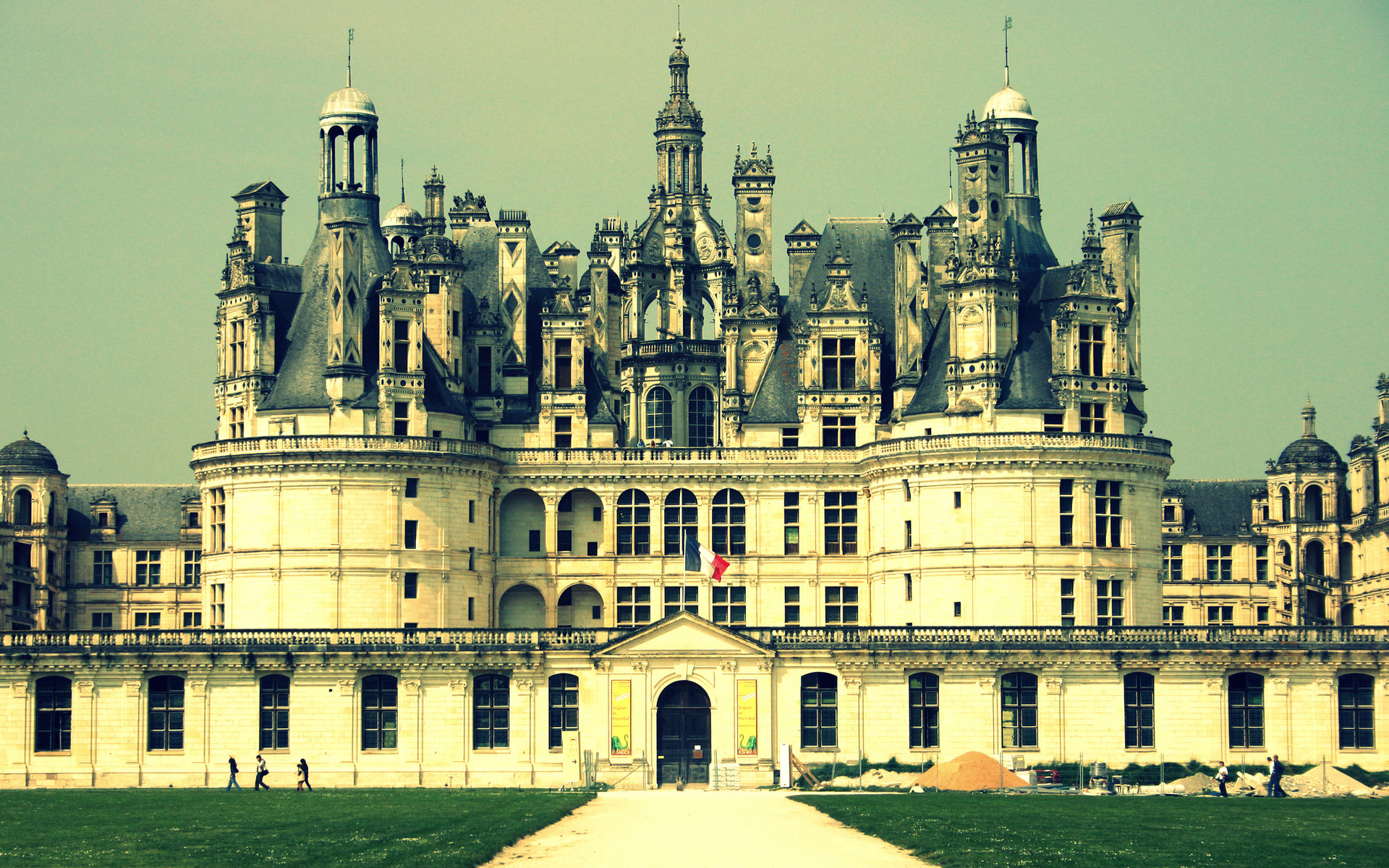 Free download wallpaper Castles, Man Made, Castle on your PC desktop