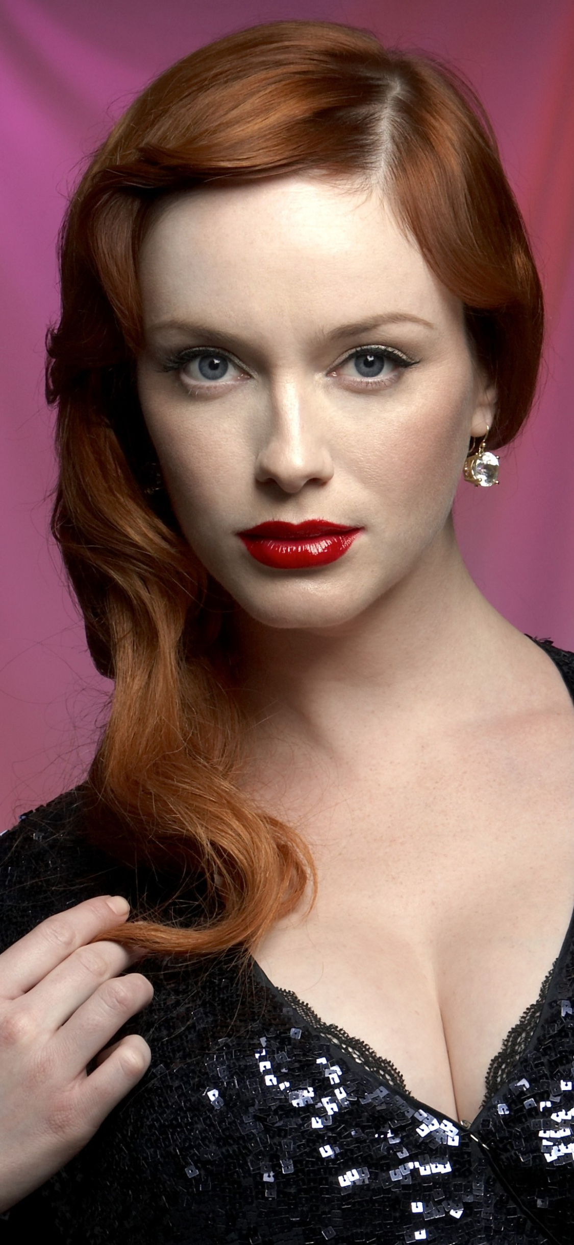 Download mobile wallpaper Redhead, Celebrity, Actress, Lipstick, Christina Hendricks for free.