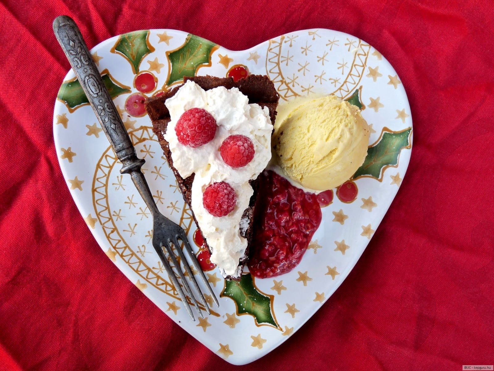cake, food, desert, ice cream, berries, plate, heart, fork