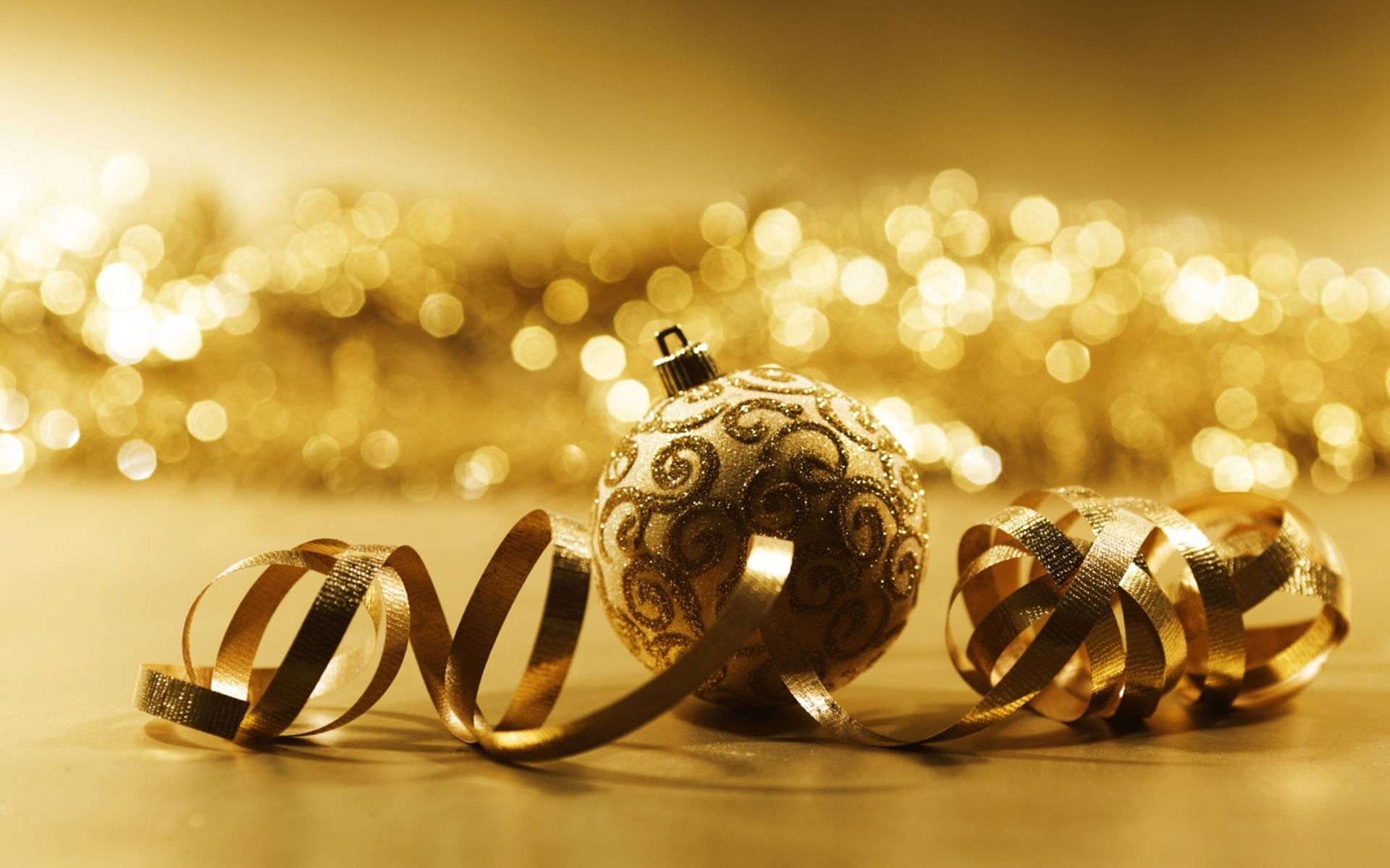 Download mobile wallpaper Christmas, Holiday, Decoration, Golden, Bauble for free.