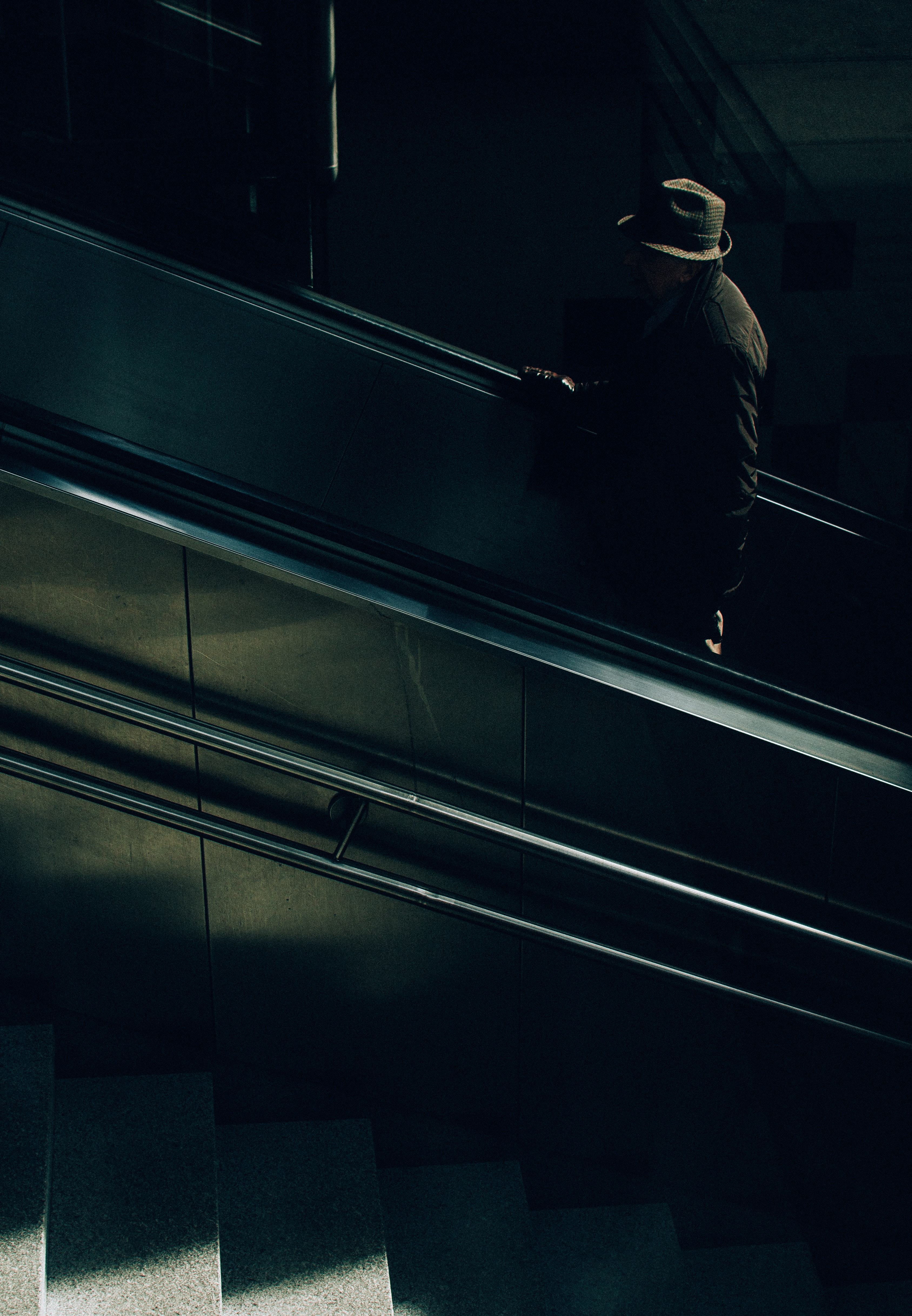 Free download wallpaper Ladder, Human, Person, Stairs, Dark, Anonymous on your PC desktop