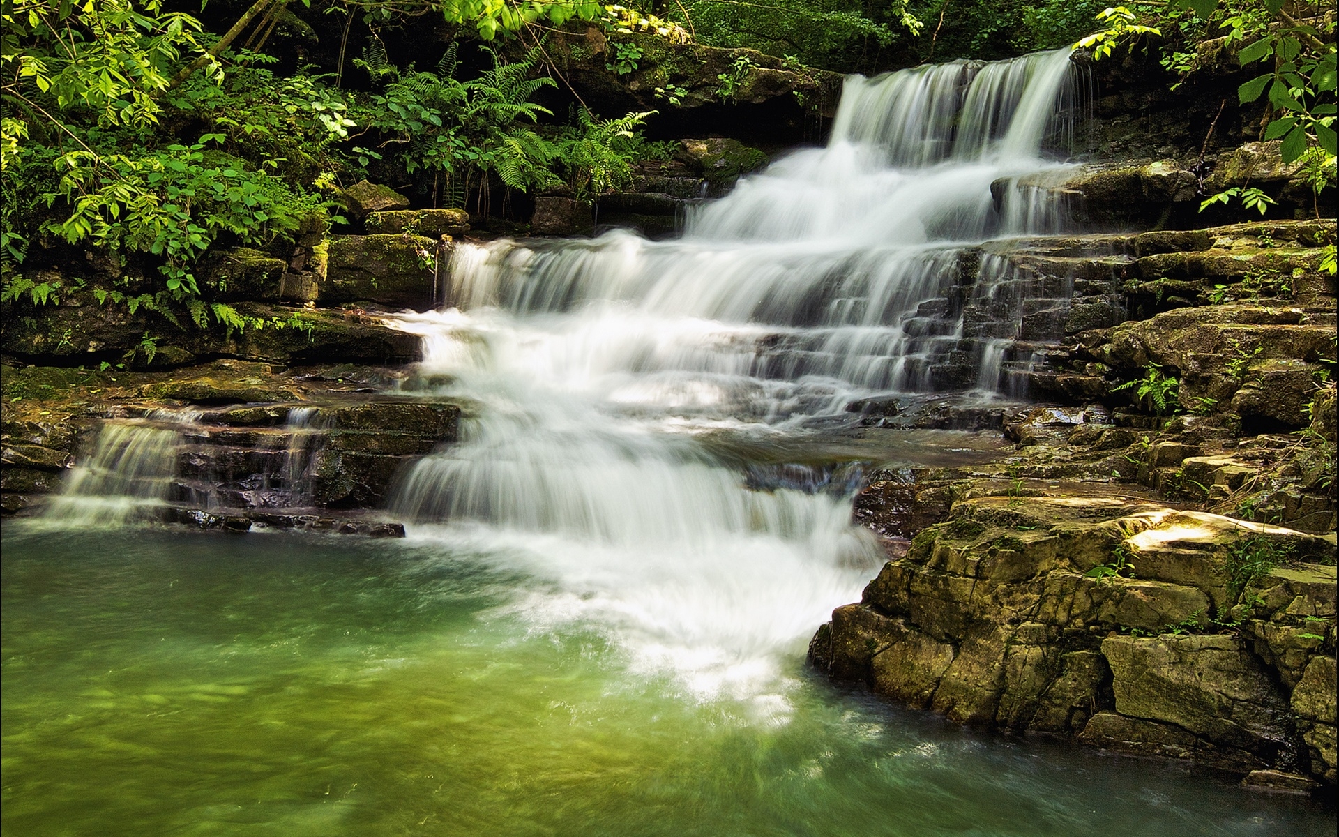 Waterfalls  Free Stock Photos