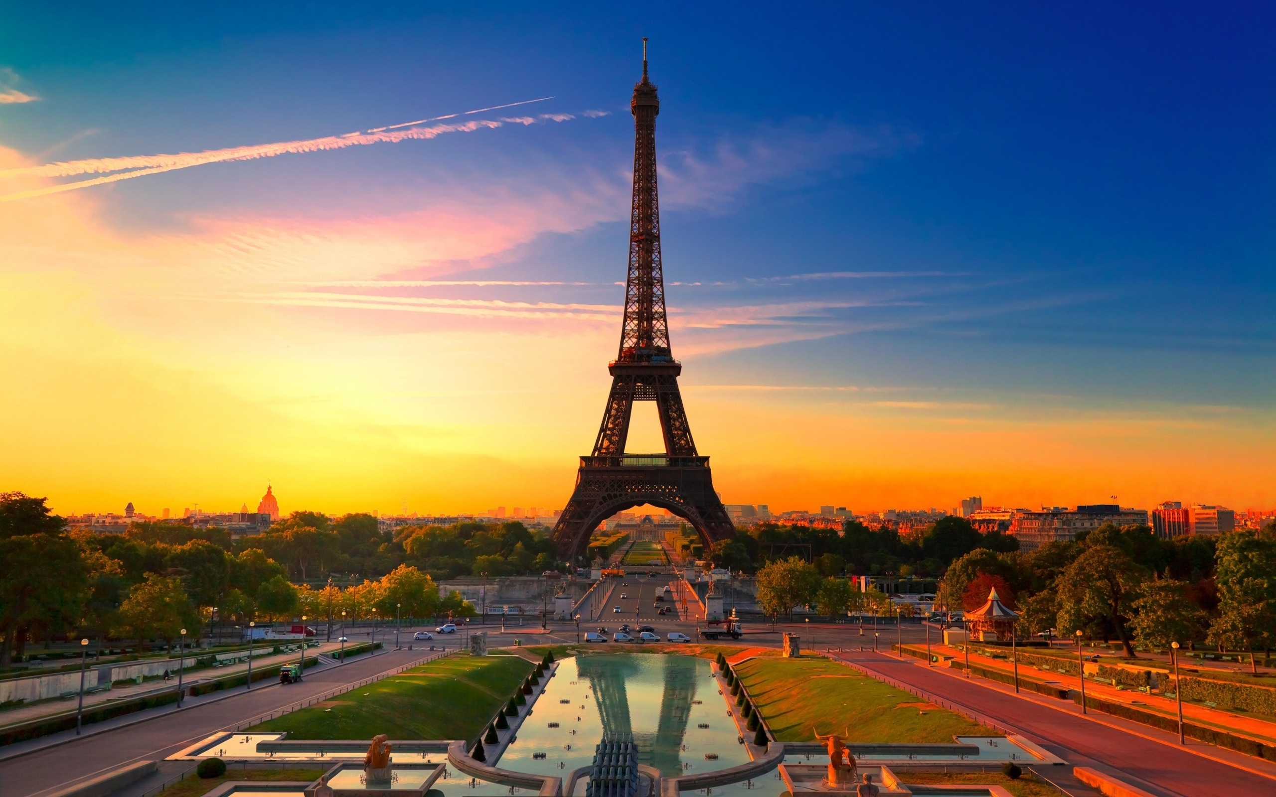 Free download wallpaper Sunset, Paris, Eiffel Tower, France, Man Made on your PC desktop