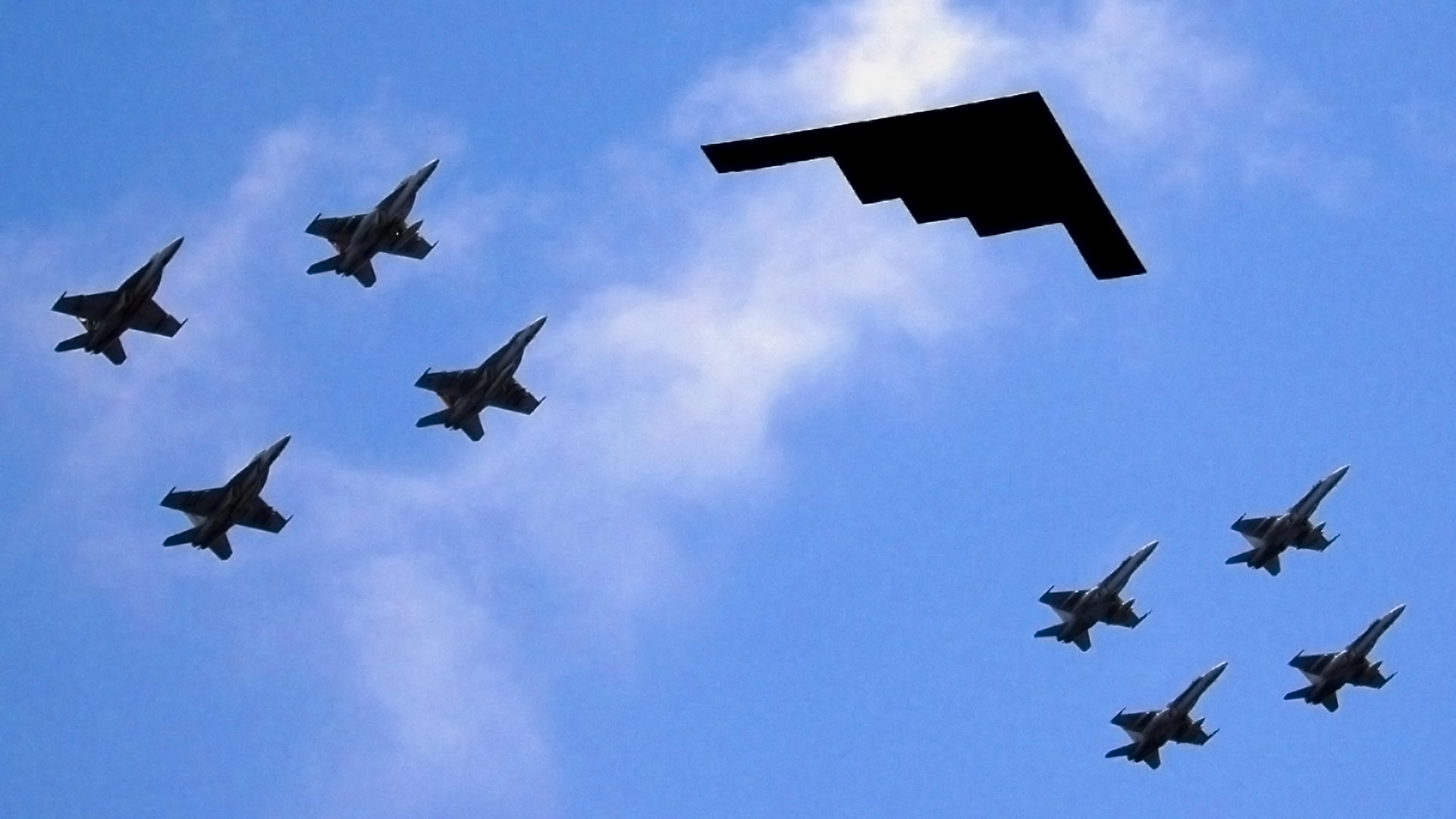 Скачать обои бесплатно Военные, Авиасалон, Военный Самолет картинка на рабочий стол ПК