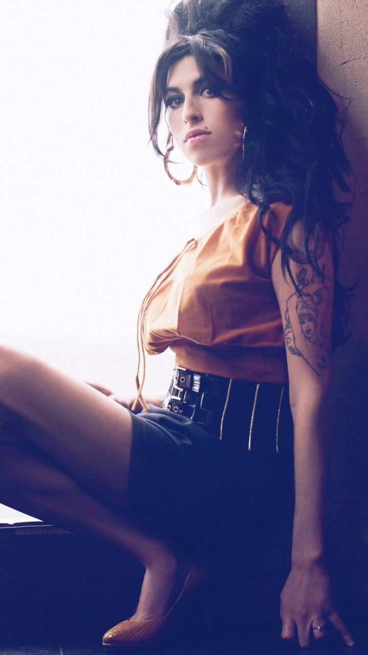 Handy-Wallpaper Musik, Amy Winehouse kostenlos herunterladen.