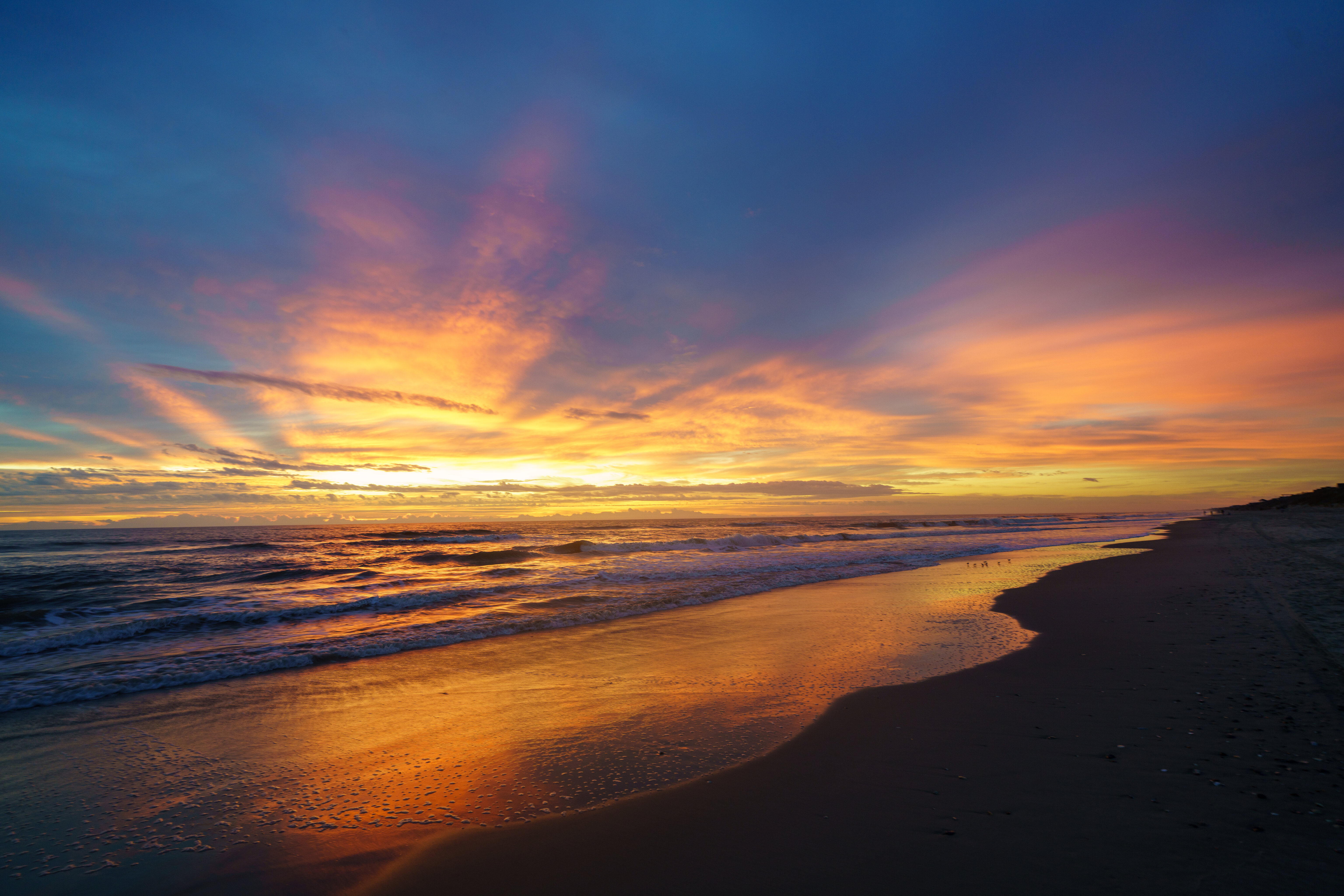 Free download wallpaper Sunset, Dusk, Nature, Sea, Twilight, Waves, Beach on your PC desktop