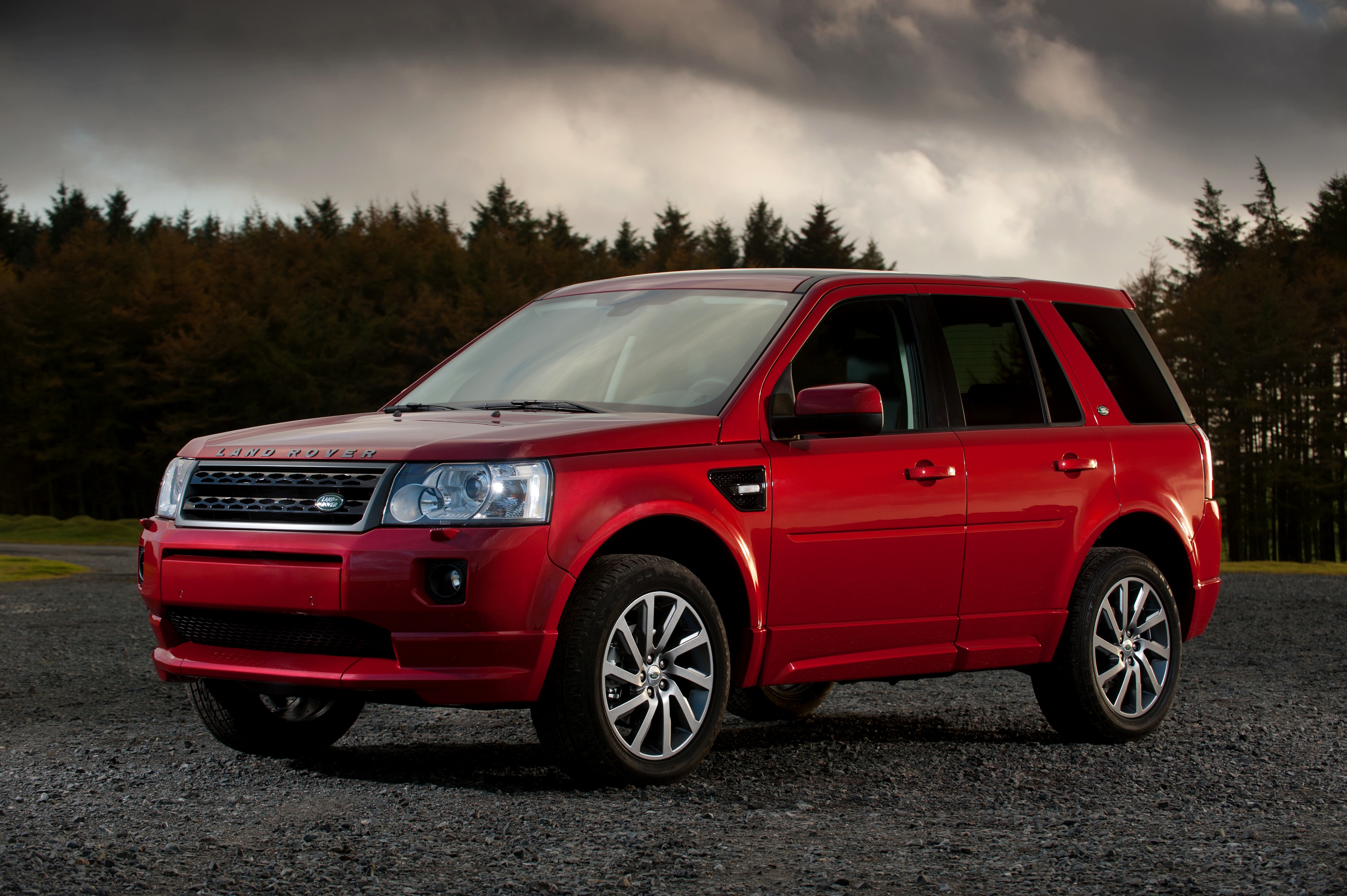 Descarga gratuita de fondo de pantalla para móvil de Land Rover, Coche, Todoterreno, Vehículos, Land Rover Freelander.