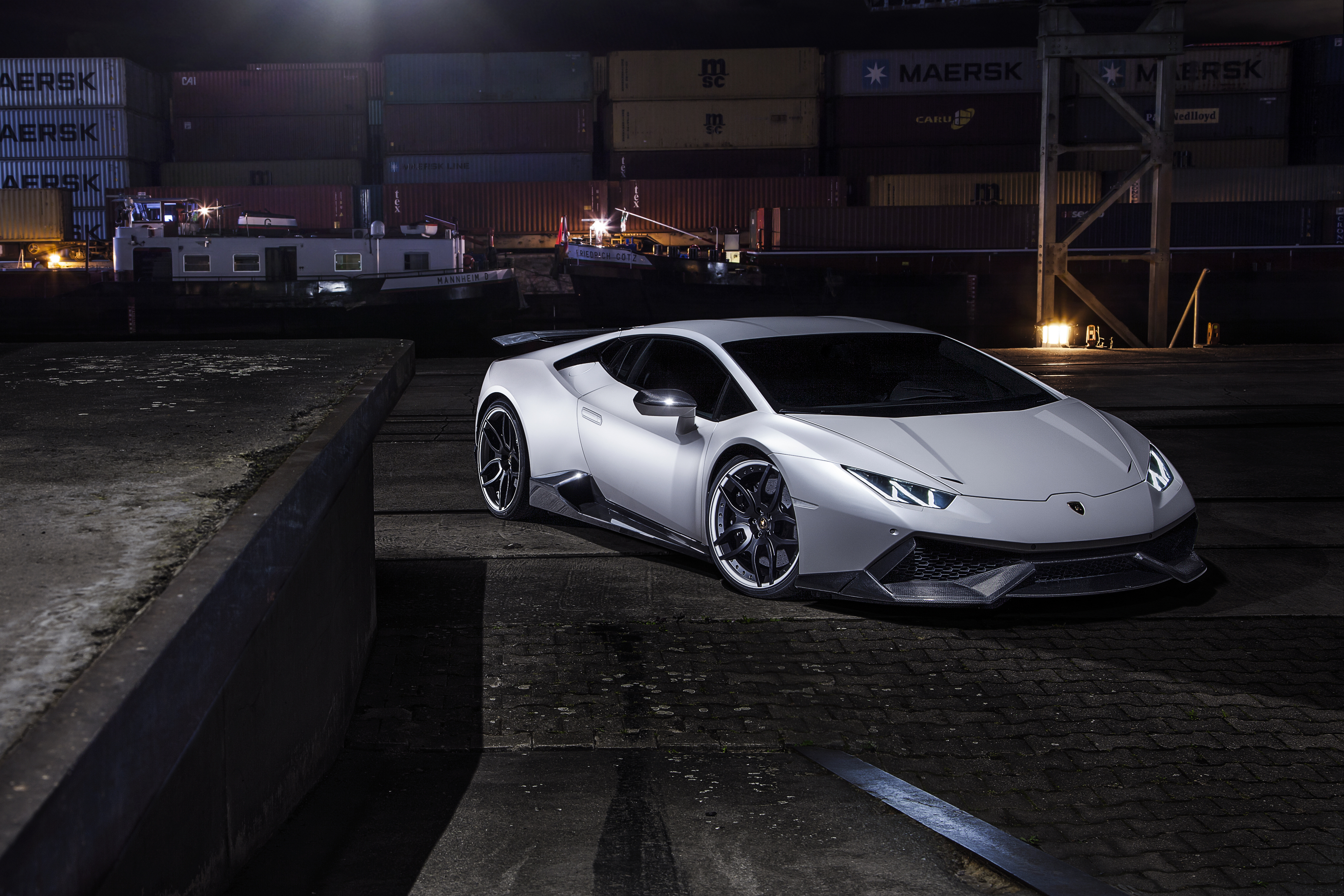 Descarga gratuita de fondo de pantalla para móvil de Lamborghini, Coche, Superdeportivo, Lamborghini Huracán, Vehículos, Coche Blanco.