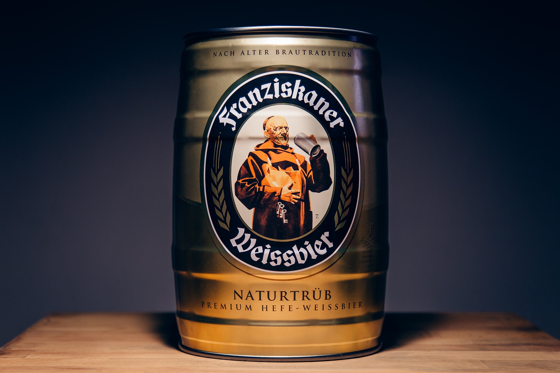 Handy-Wallpaper Bier, Nahrungsmittel kostenlos herunterladen.