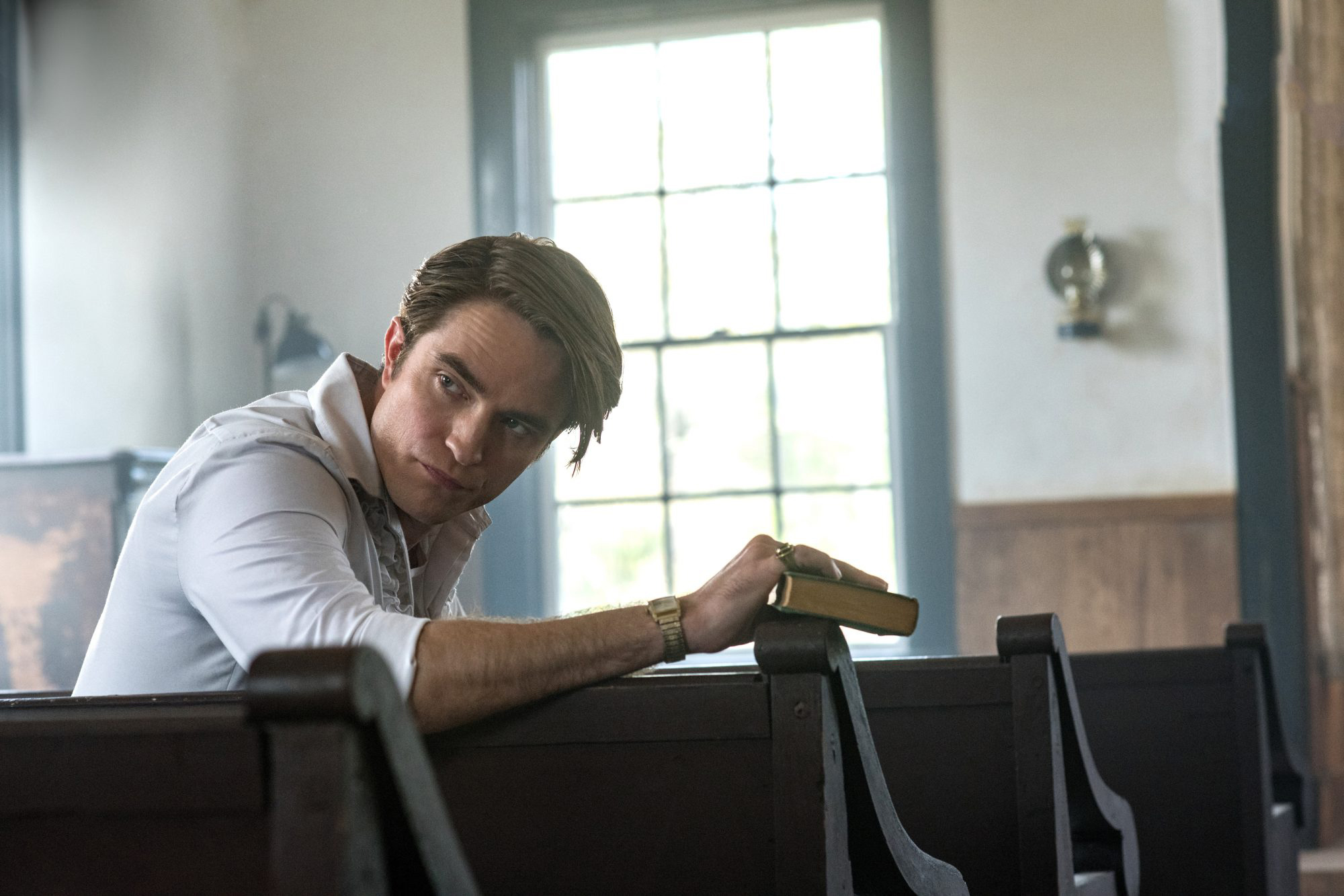 Téléchargez des papiers peints mobile Robert Pattinson, Film, Le Diable Tout Le Temps gratuitement.