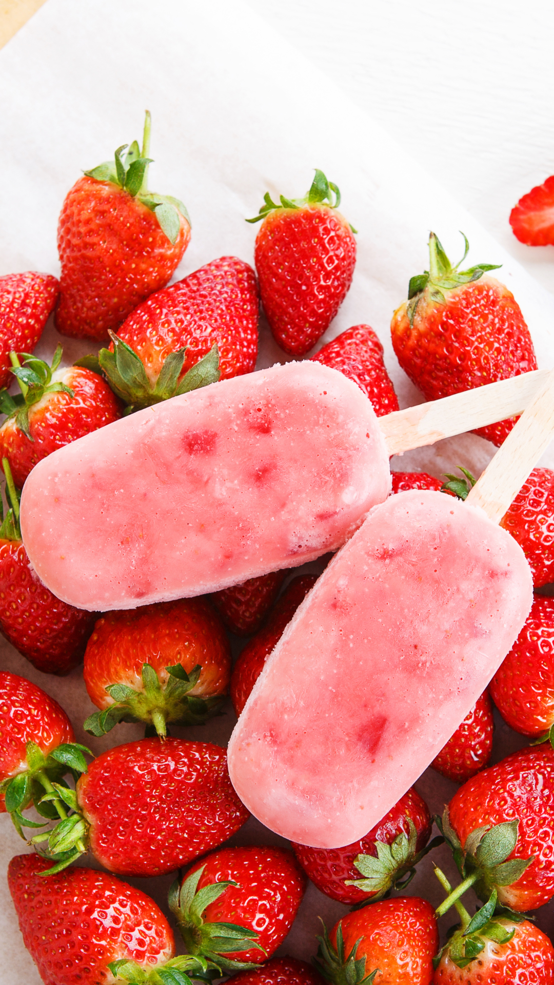 Download mobile wallpaper Food, Strawberry, Ice Cream, Berry, Fruit for free.