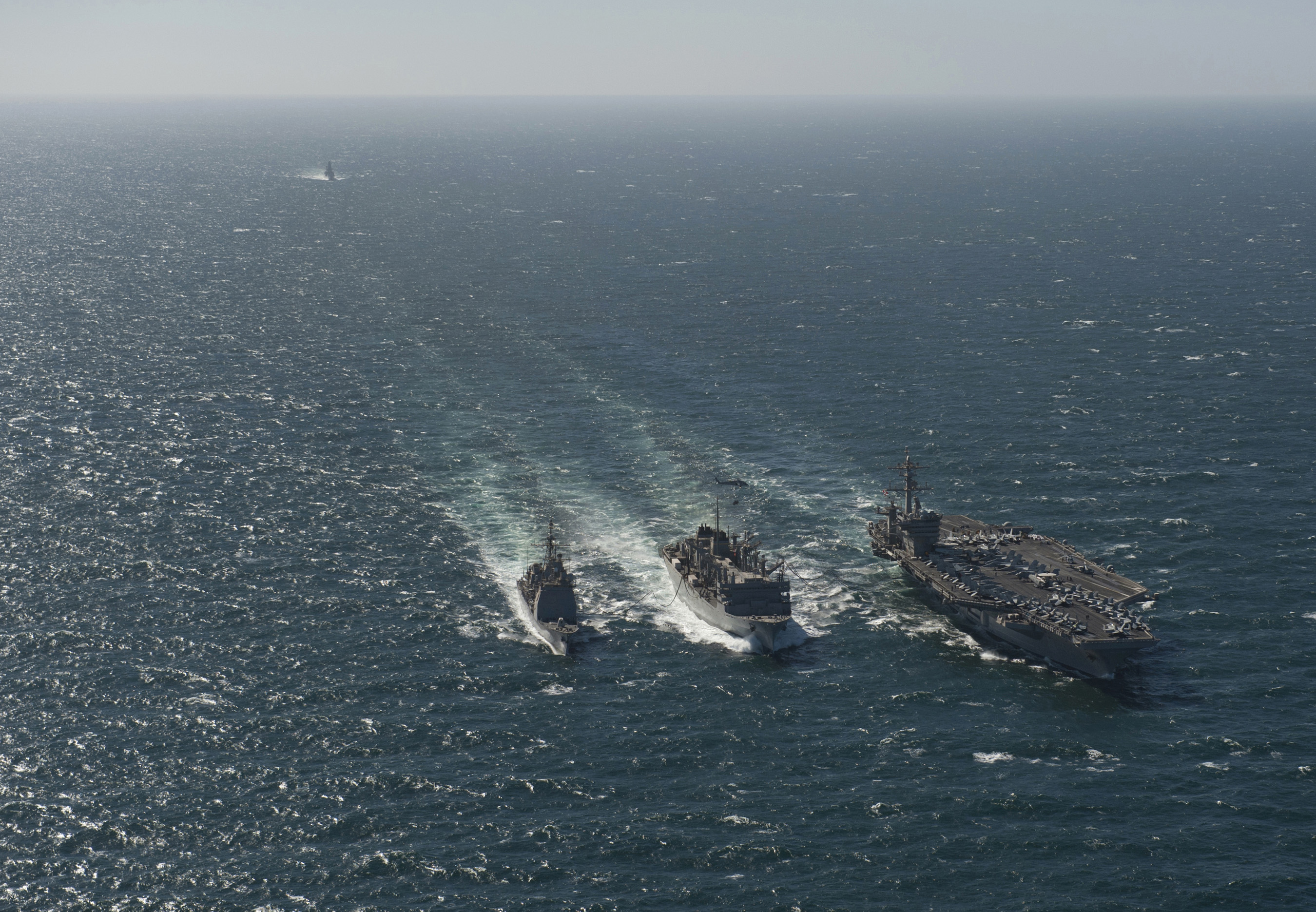 Free download wallpaper Ship, Military, Warship, Aircraft Carrier, Uss Carl Vinson (Cvn 70), Warships on your PC desktop