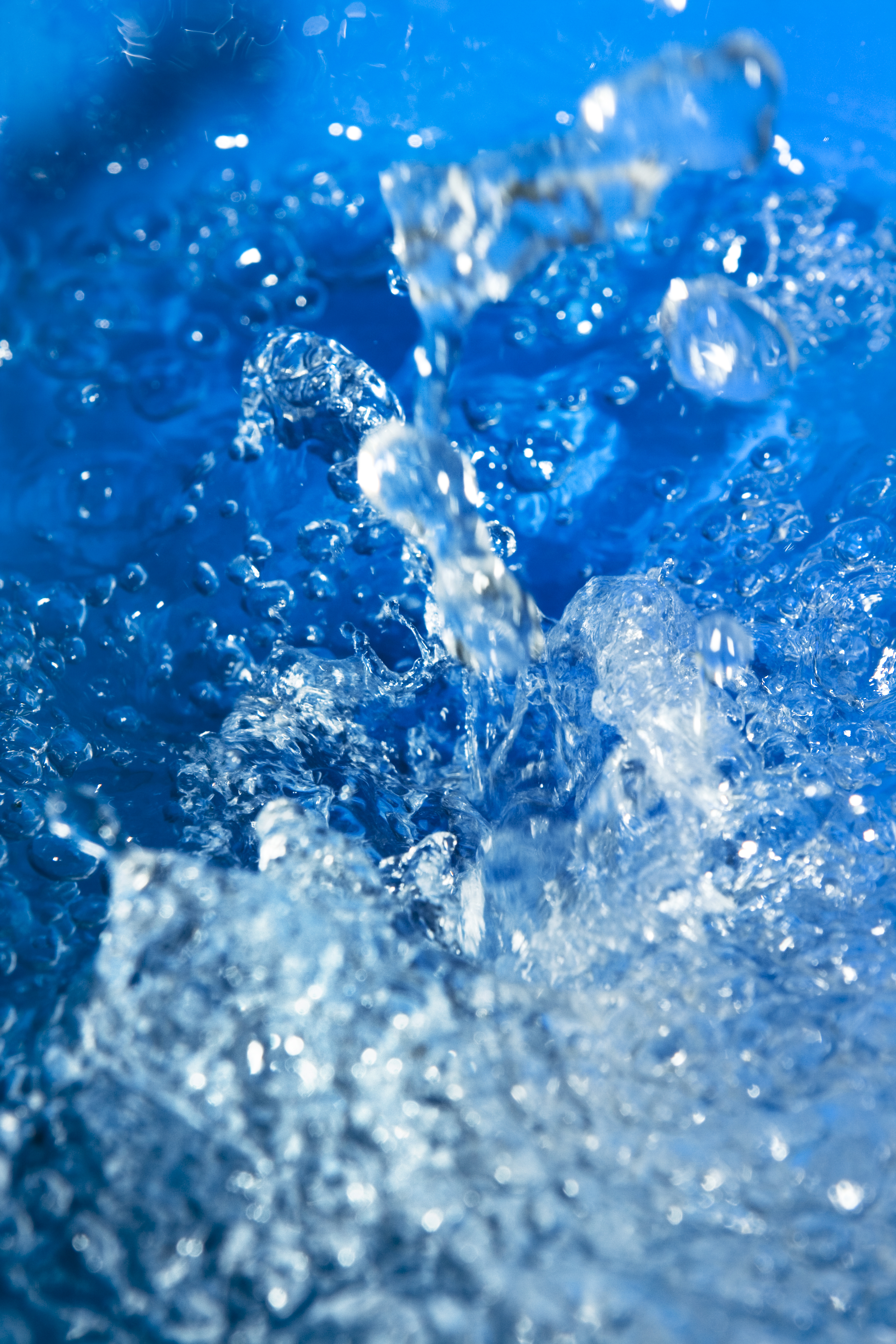 drops, spray, splash, macro, water, close up Image for desktop