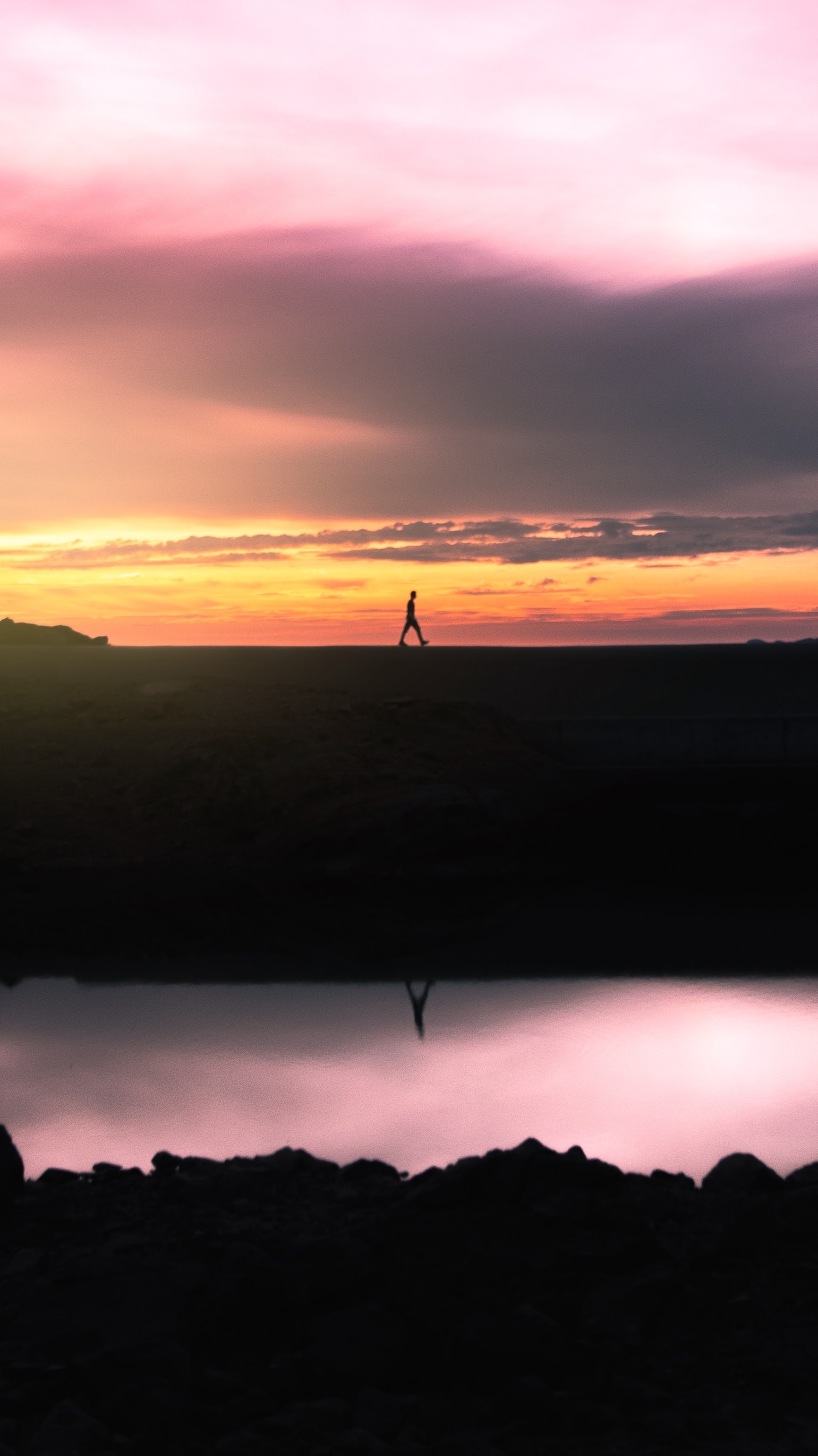 Download mobile wallpaper Reflection, Horizon, Silhouette, Nature, Person, Human, Sunset for free.