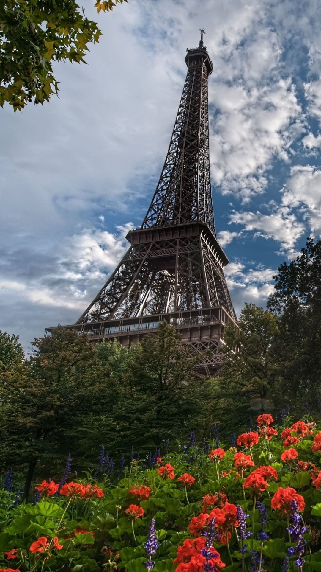 Download mobile wallpaper Paris, Eiffel Tower, Monuments, Park, France, Man Made for free.