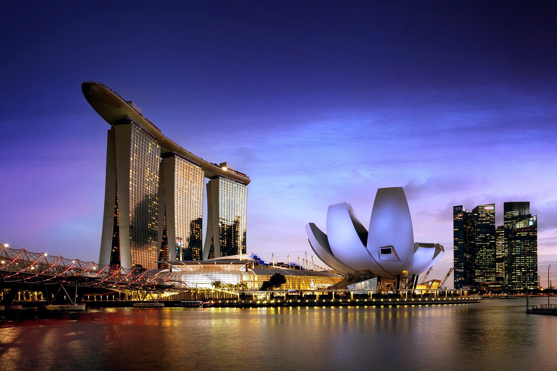 Laden Sie das Wolkenkratzer, Gebäude, Singapur, Menschengemacht, Marina Bay Sands-Bild kostenlos auf Ihren PC-Desktop herunter