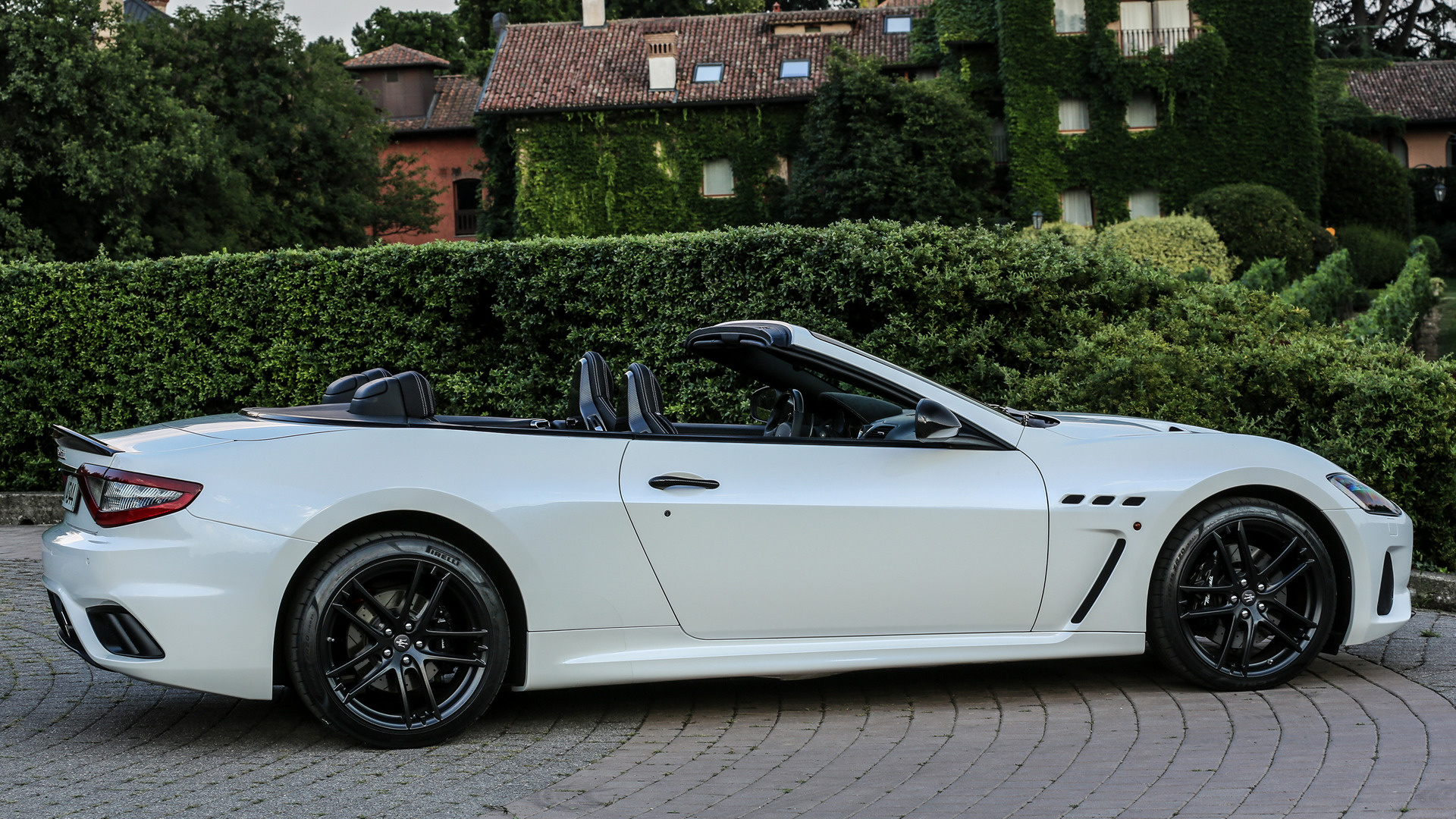 Descarga gratuita de fondo de pantalla para móvil de Maserati, Coche, Gran Turismo, Maserati Grancabrio, Vehículos, Coche Blanco, Maserati Grancabrio Mc.
