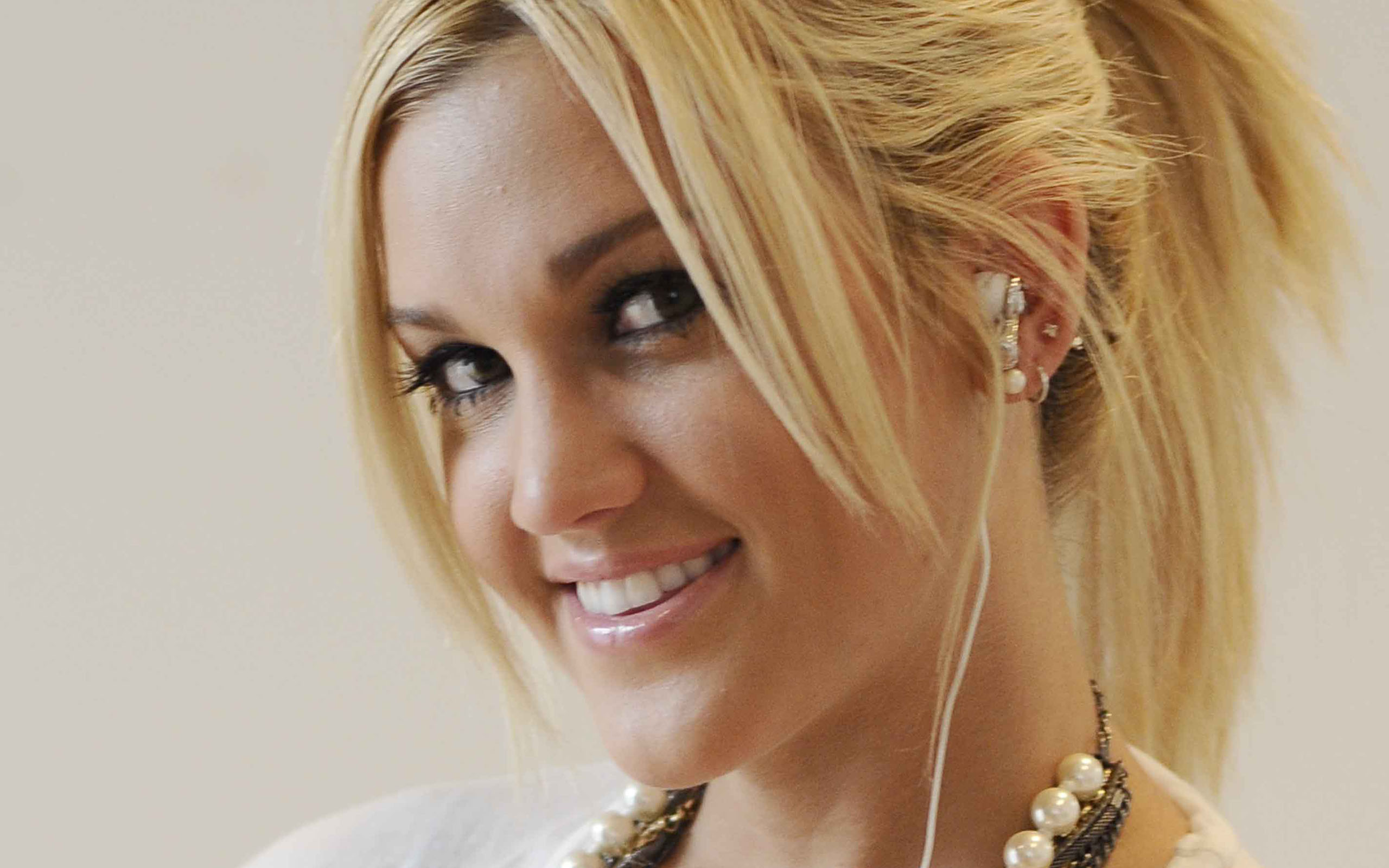 music, ashley roberts wallpapers for tablet