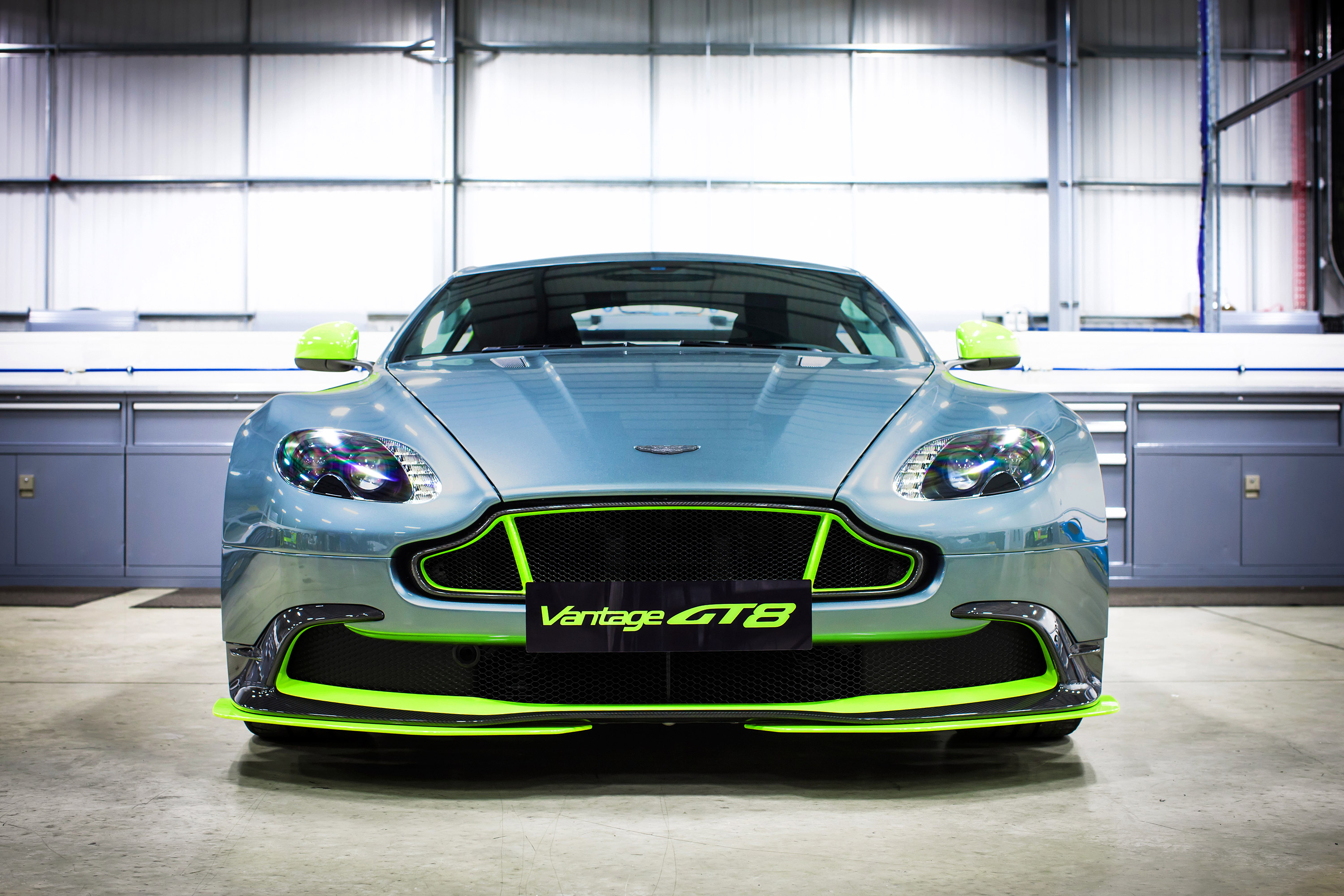 Baixe gratuitamente a imagem Aston Martin, Carro, Veículos, Aston Martin Vantage Gt8 na área de trabalho do seu PC