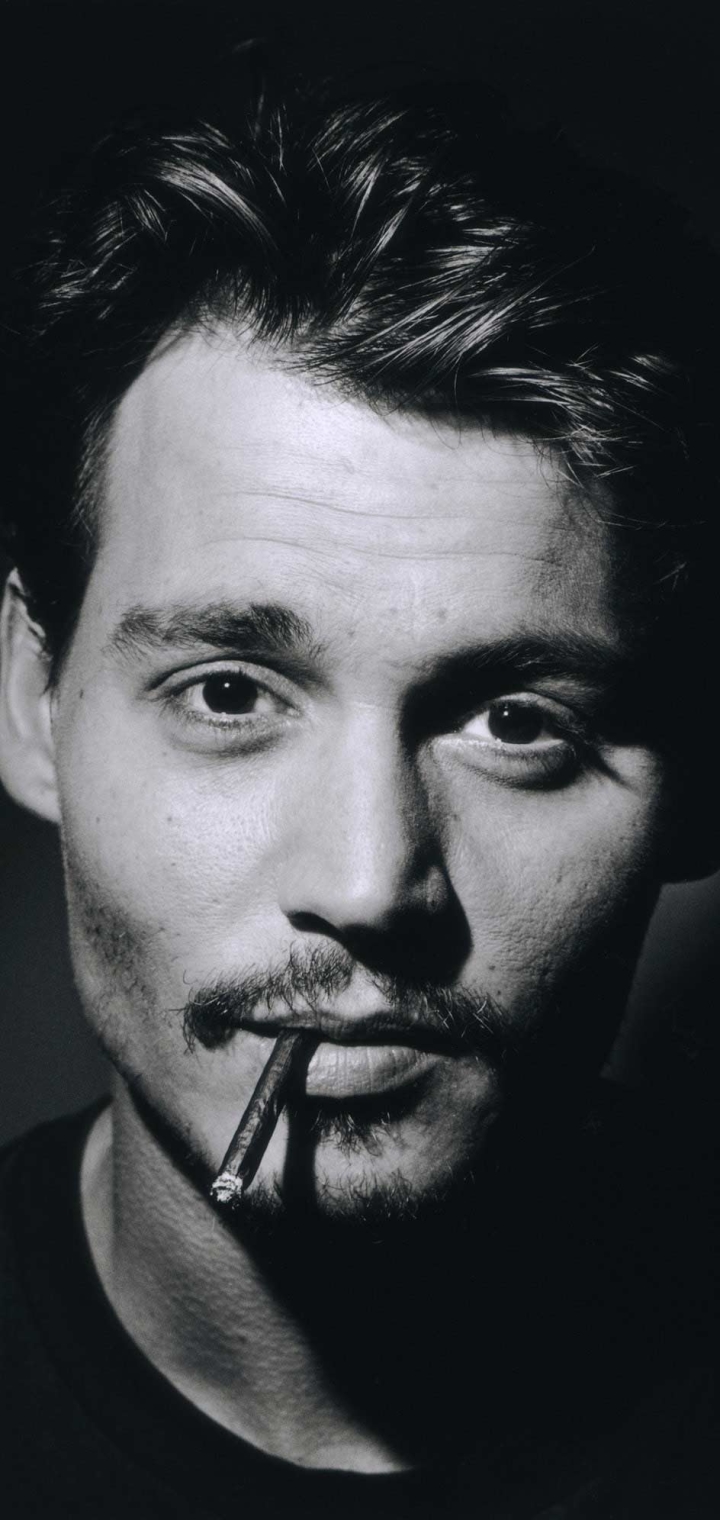 Download mobile wallpaper Johnny Depp, Celebrity, Cigarette for free.