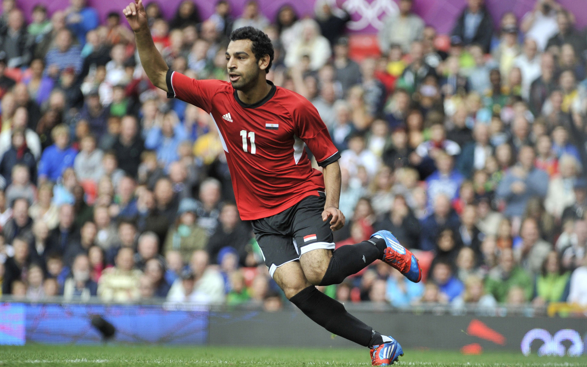Скачать обои Сборная Египта По Футболу на телефон бесплатно
