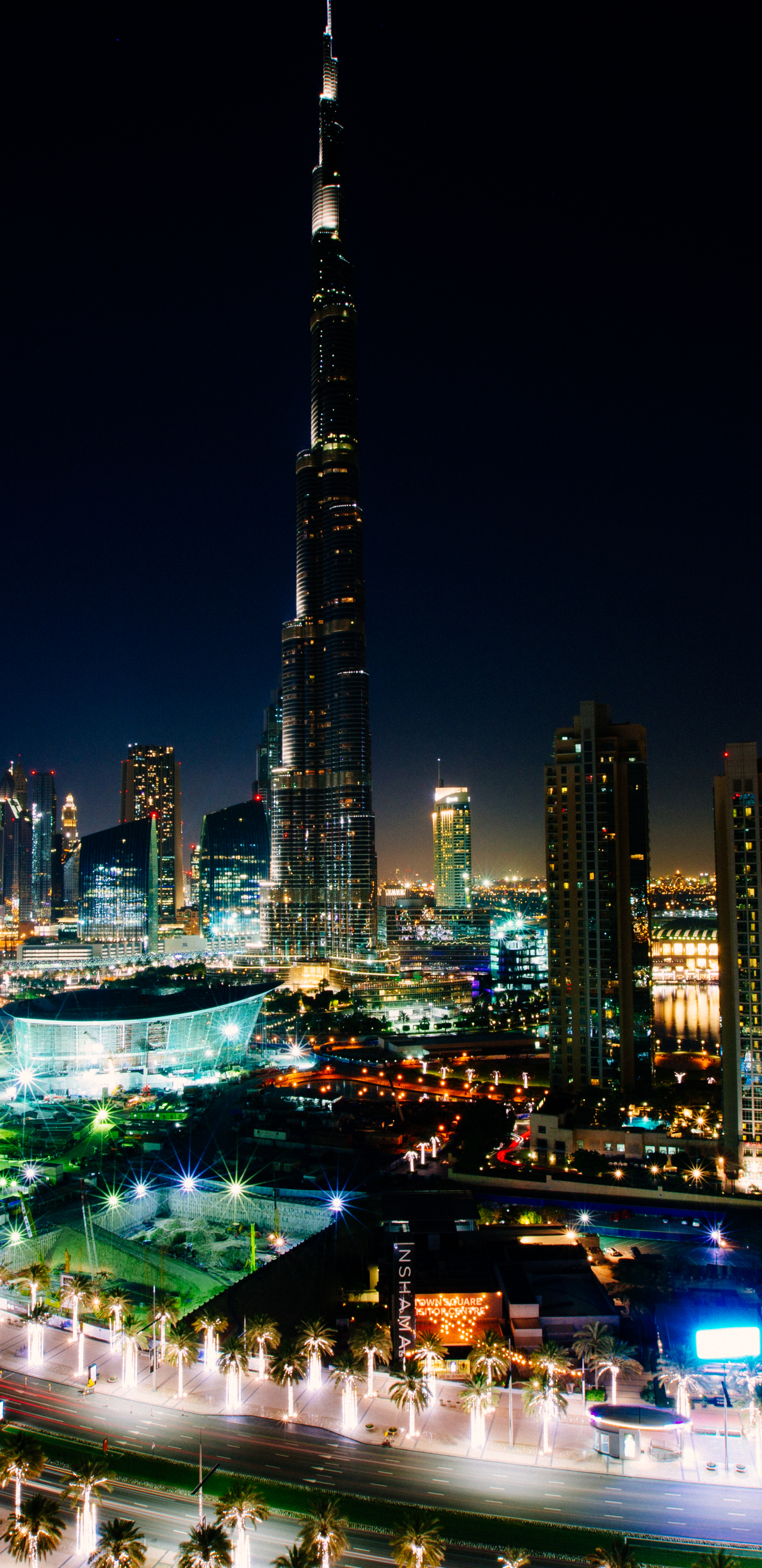 Descarga gratis la imagen Ciudades, Noche, Ciudad, Rascacielos, Edificio, Luz, Paisaje Urbano, Emiratos Árabes Unidos, Hecho Por El Hombre, Dubái en el escritorio de tu PC