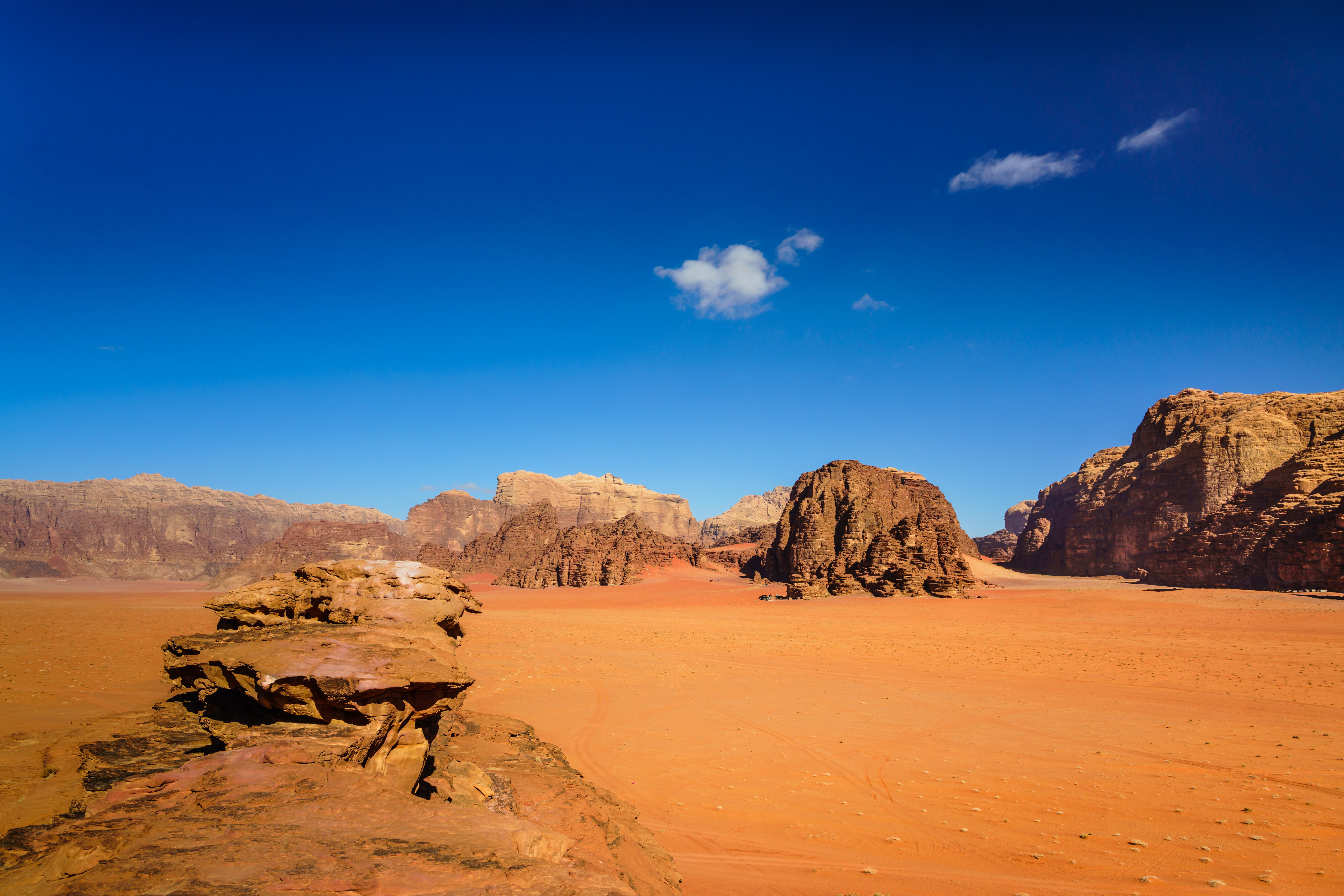 987492 Hintergrundbild herunterladen sand, erde/natur, steppe, jordanien - Bildschirmschoner und Bilder kostenlos