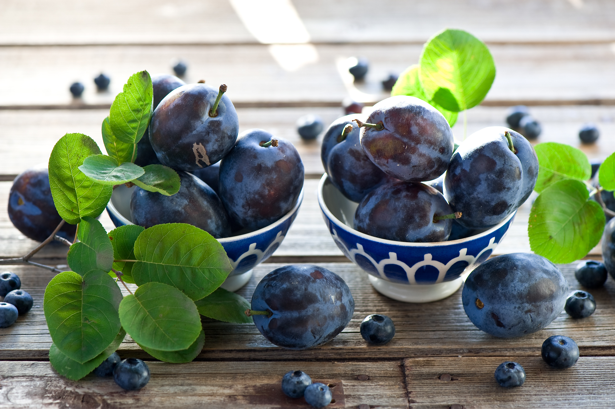 Download mobile wallpaper Food, Blueberry, Plum, Fruit for free.