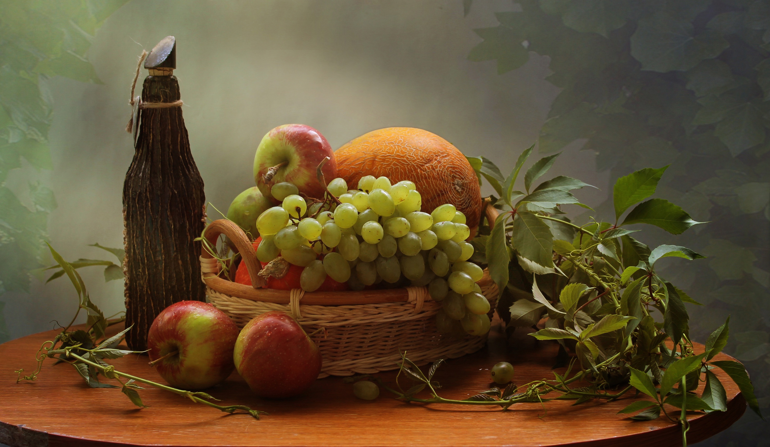 Free download wallpaper Food, Apple, Grapes, Still Life, Fruit on your PC desktop