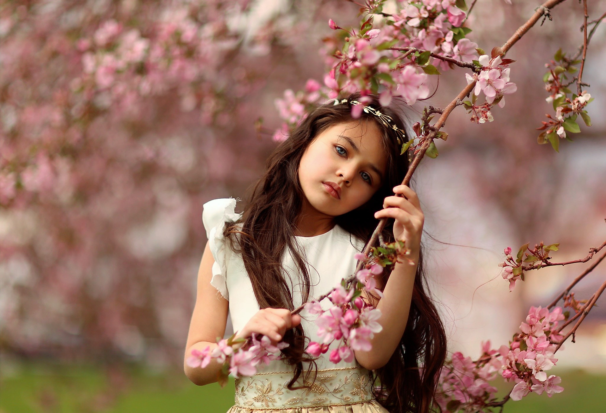 Download mobile wallpaper Branch, Spring, Child, Photography, Blossom, Pink Flower, Little Girl for free.