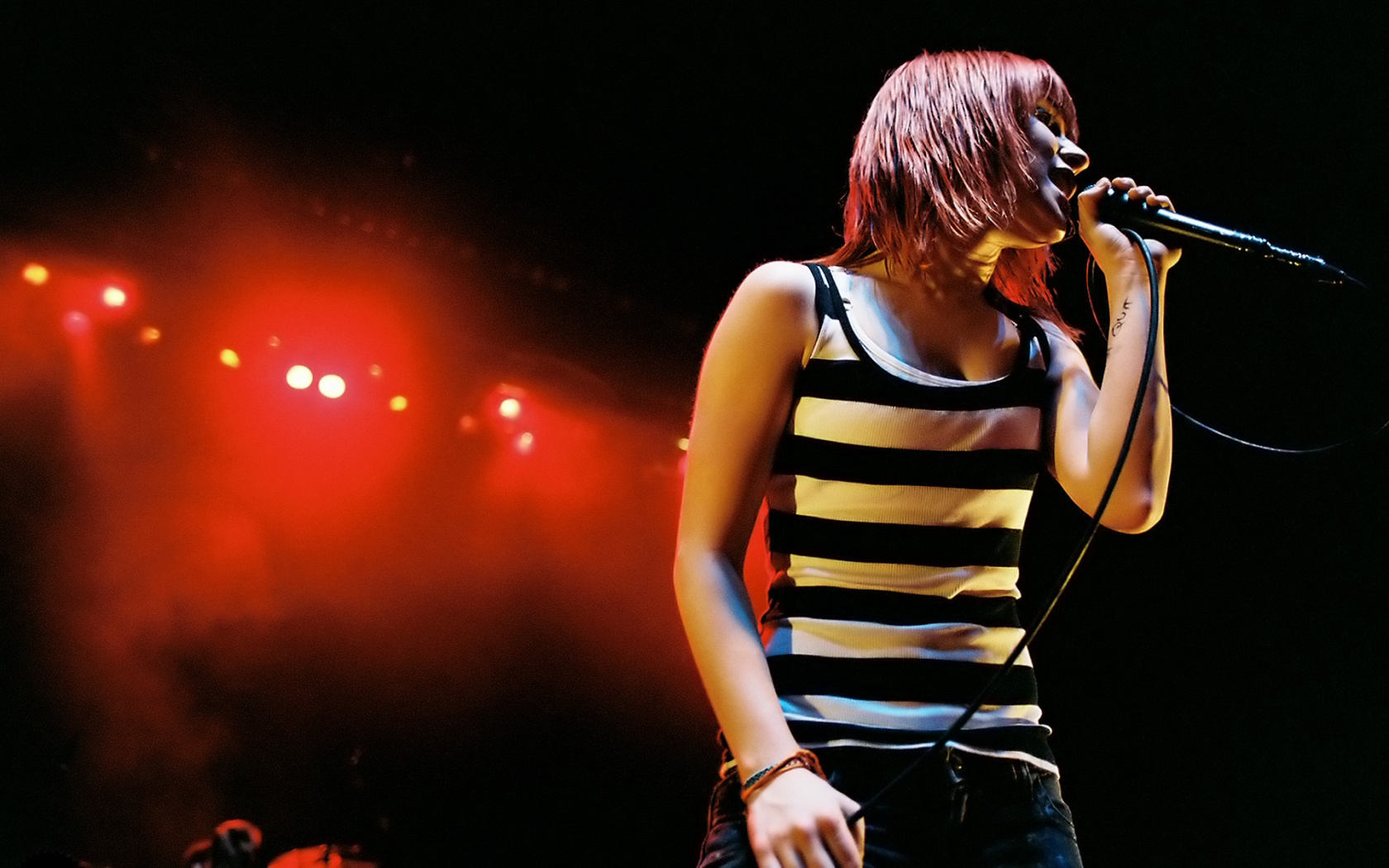 Download mobile wallpaper Music, Hayley Williams for free.