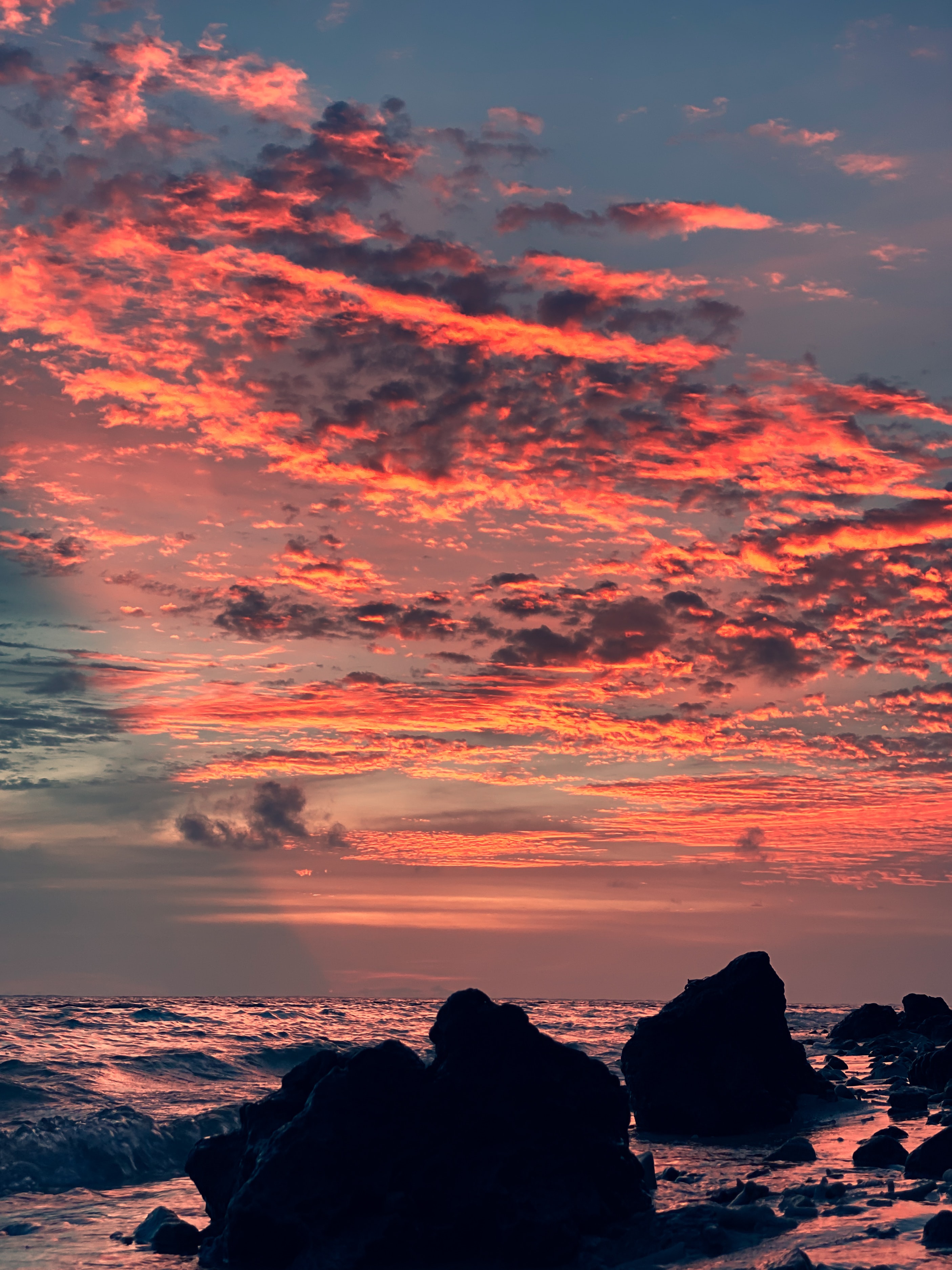 PCデスクトップに自然, 日没, 波, 岩, スカイ, 海画像を無料でダウンロード
