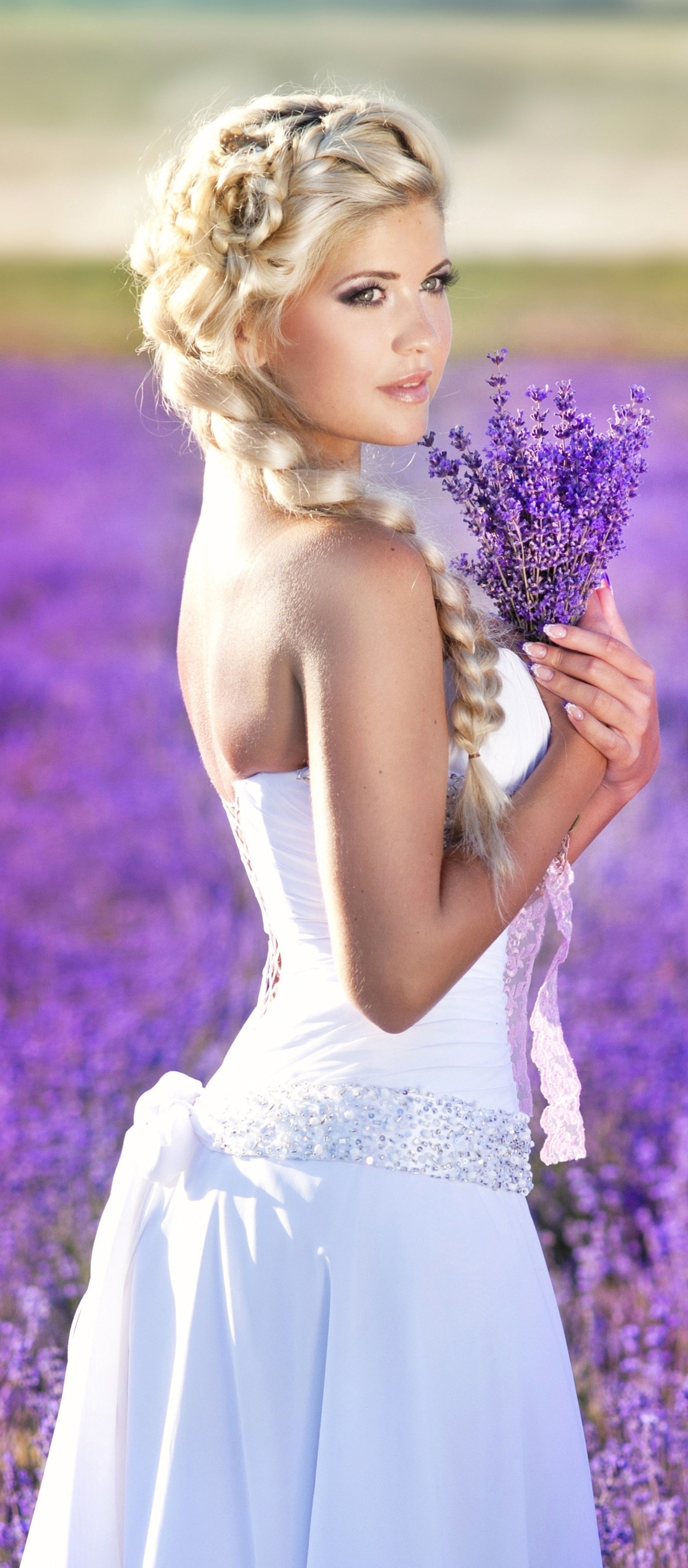 Download mobile wallpaper Flower, Bouquet, Dress, Bride, Women, Wedding Dress for free.