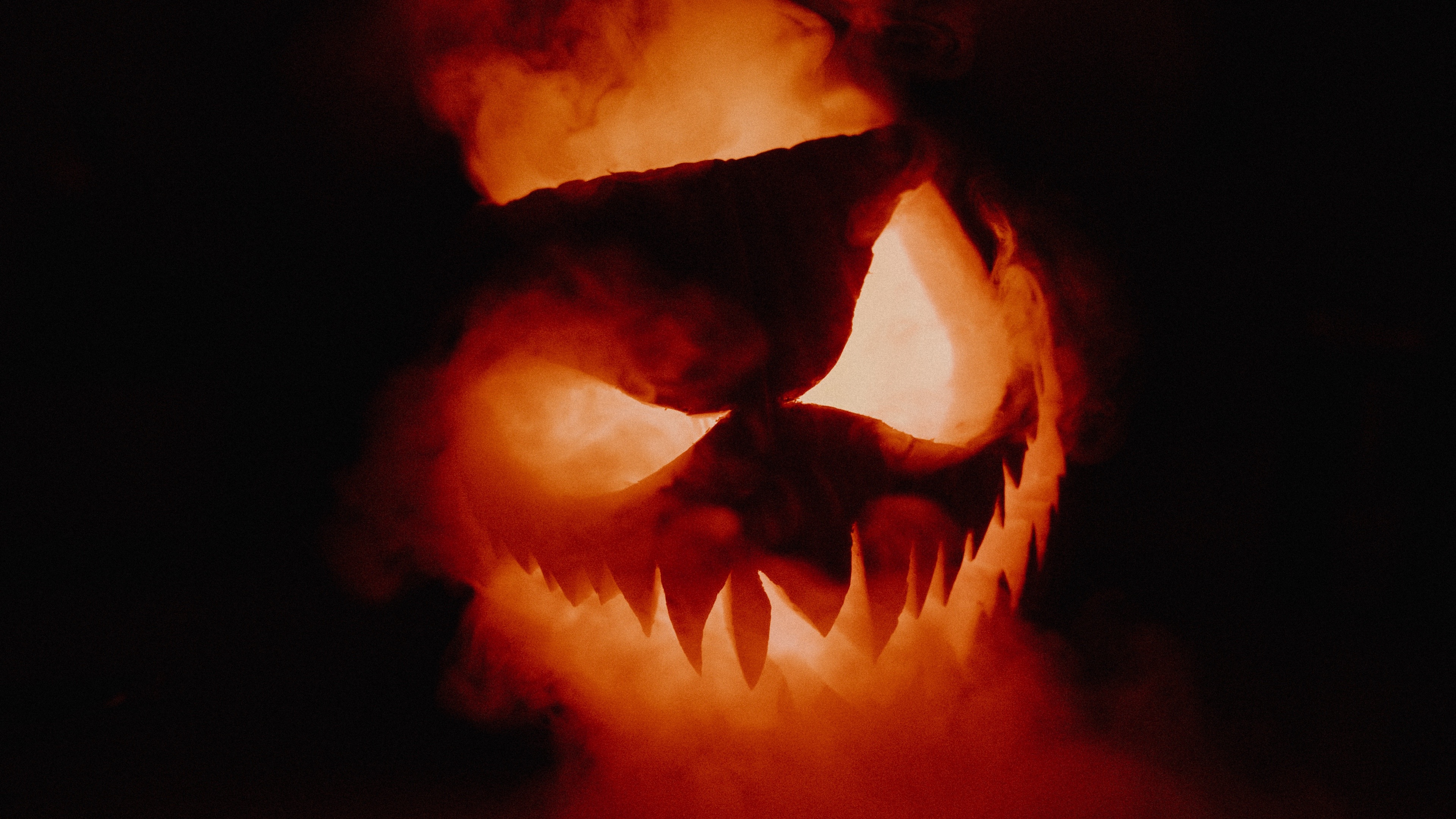 Laden Sie das Feiertage, Halloween, Rauch, Jack O' Laterne-Bild kostenlos auf Ihren PC-Desktop herunter
