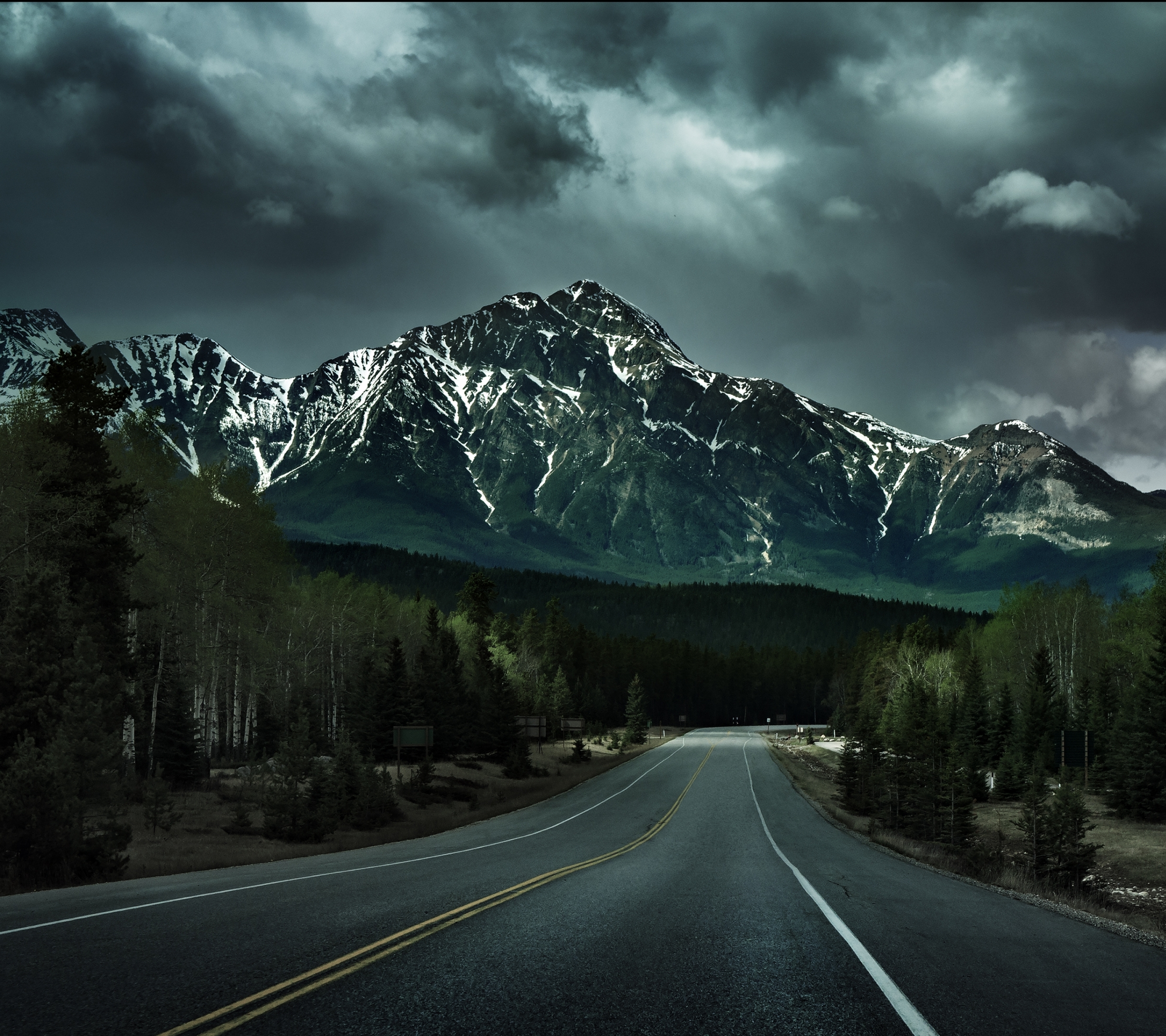 Free download wallpaper Road, Man Made on your PC desktop