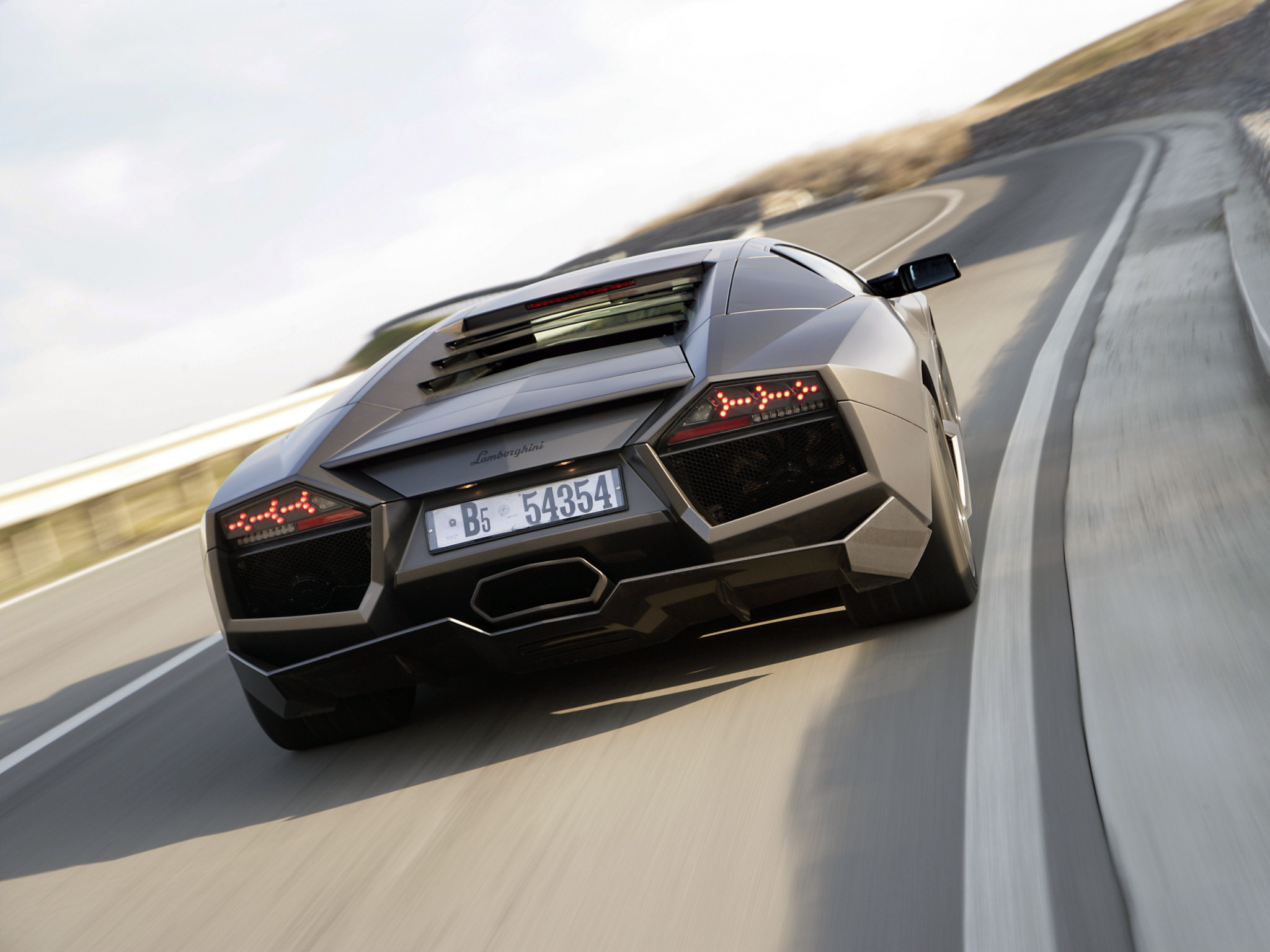 Descarga gratuita de fondo de pantalla para móvil de Lamborghini, Vehículos, Lamborghini Reventón.