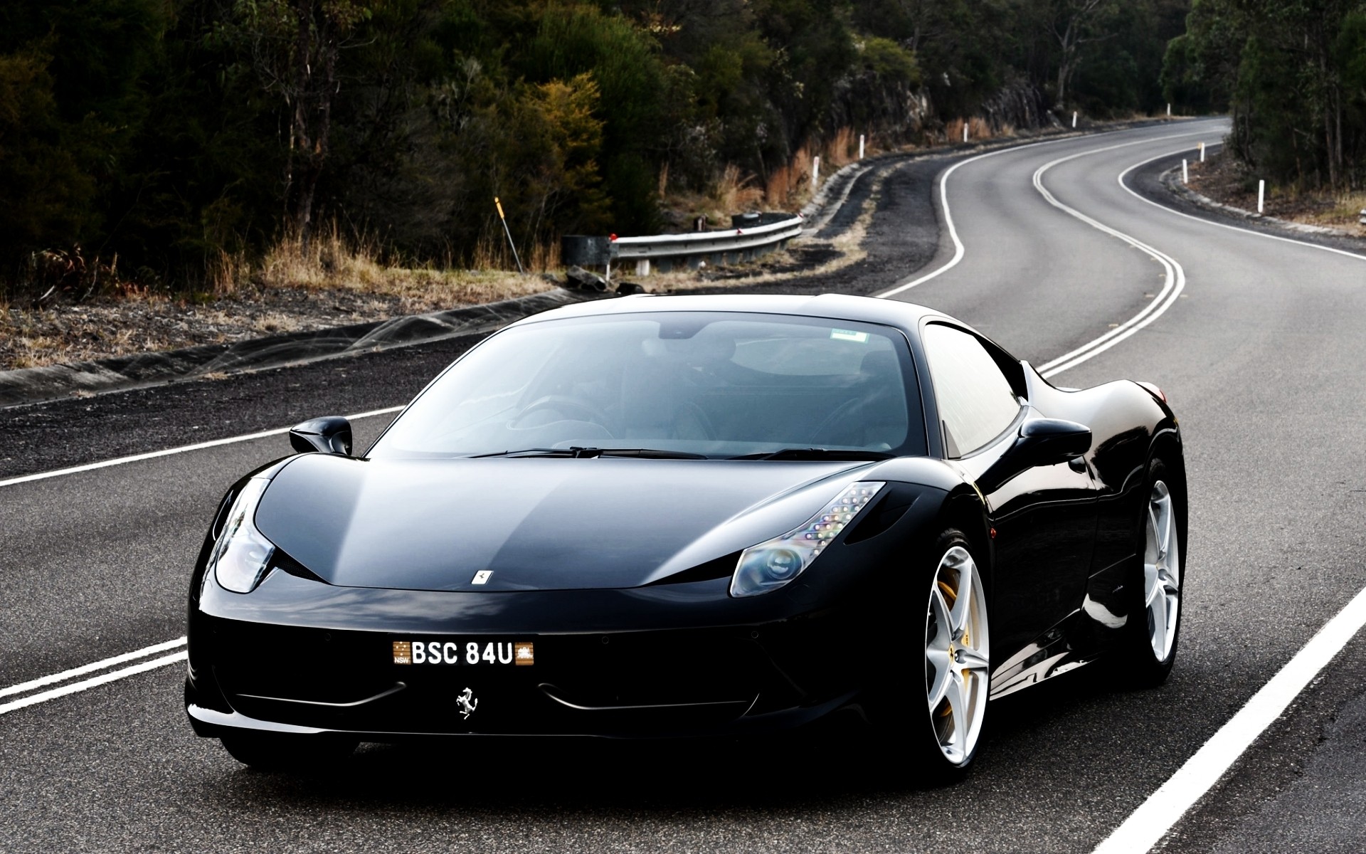 Laden Sie das Ferrari, Italien, Fahrzeuge-Bild kostenlos auf Ihren PC-Desktop herunter