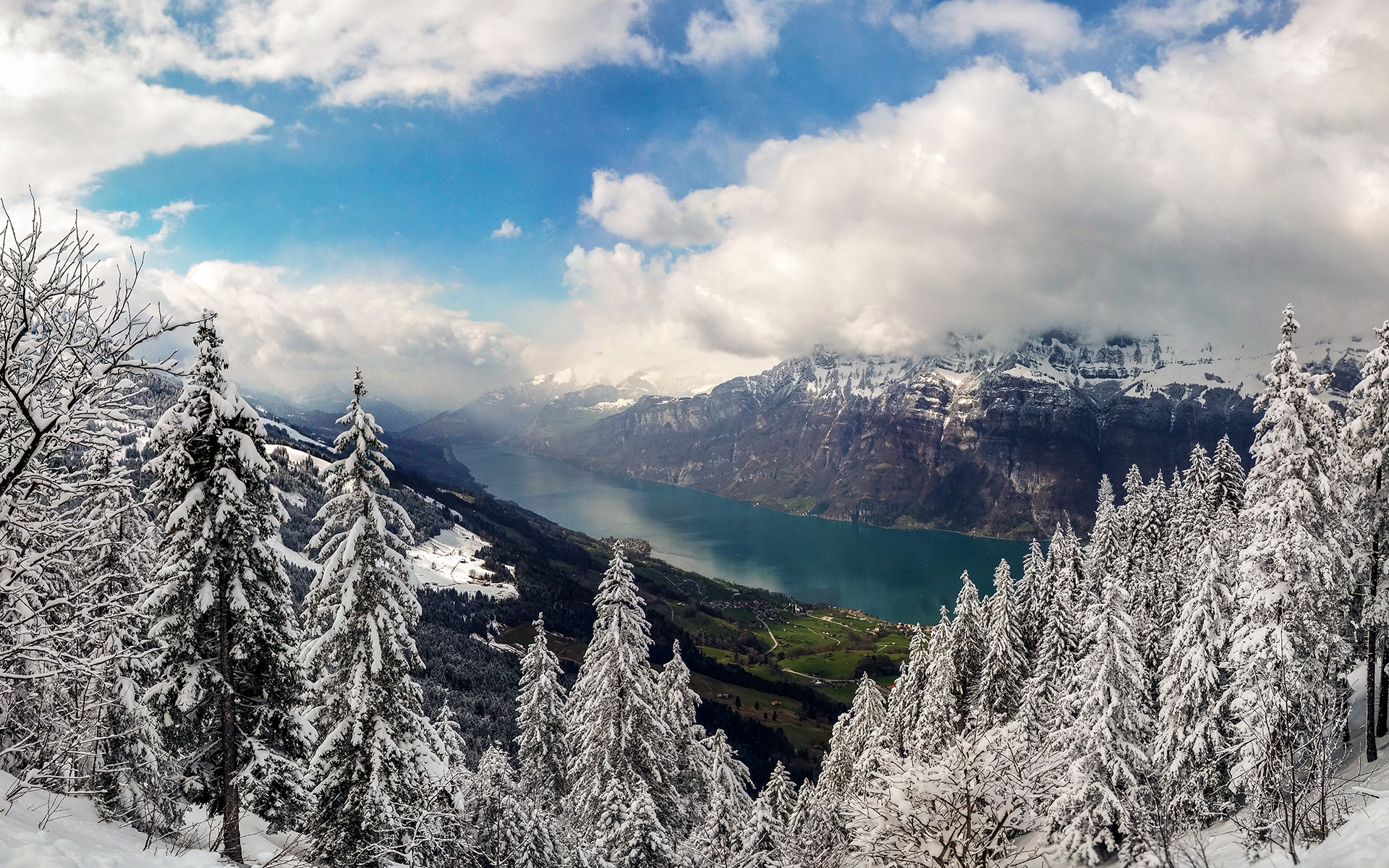 Baixar papel de parede para celular de Inverno, Neve, Montanha, Lago, Floresta, Árvore, Nuvem, Terra/natureza gratuito.