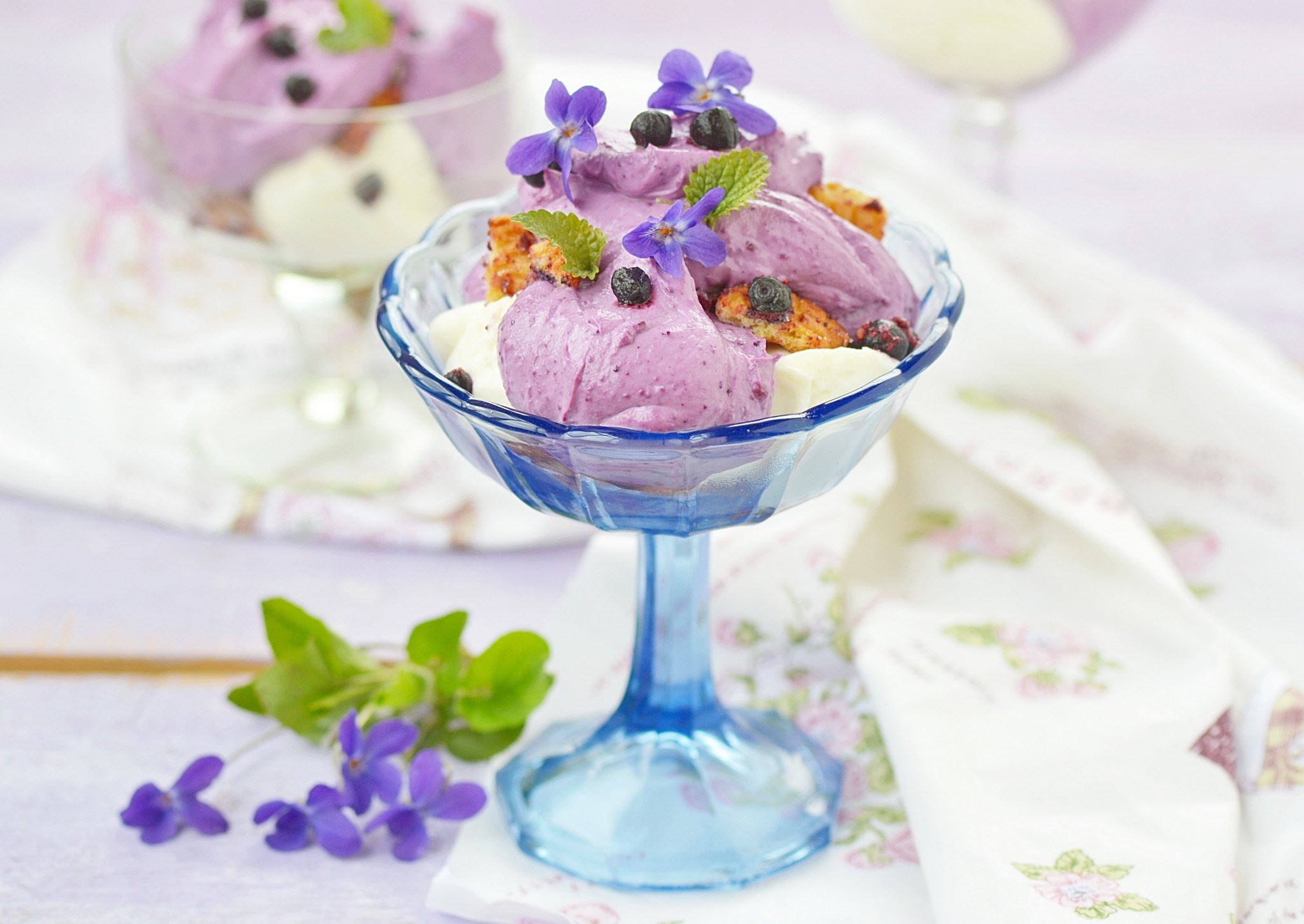 Free download wallpaper Food, Dessert, Blueberry, Ice Cream, Flower, Sweets on your PC desktop