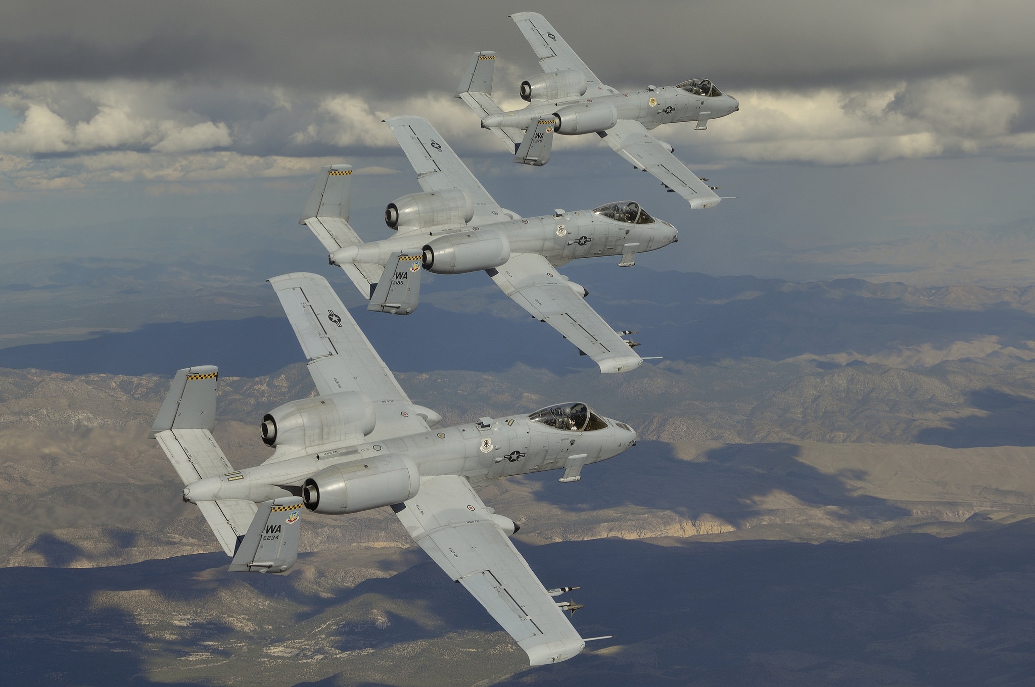 Laden Sie das Flugzeuge, Militär, Düsenjäger, Fairchild Republic A 10 Thunderbolt Ii, Kampfjets, Kampfflugzeug-Bild kostenlos auf Ihren PC-Desktop herunter
