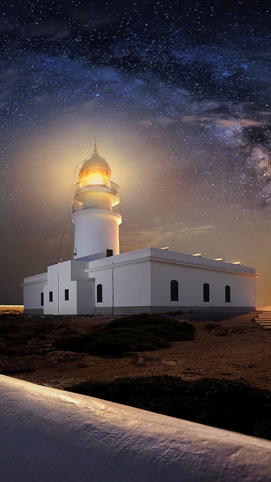 Download mobile wallpaper Sky, Stars, Night, Building, Starry Sky, Milky Way, Lighthouse, Man Made for free.